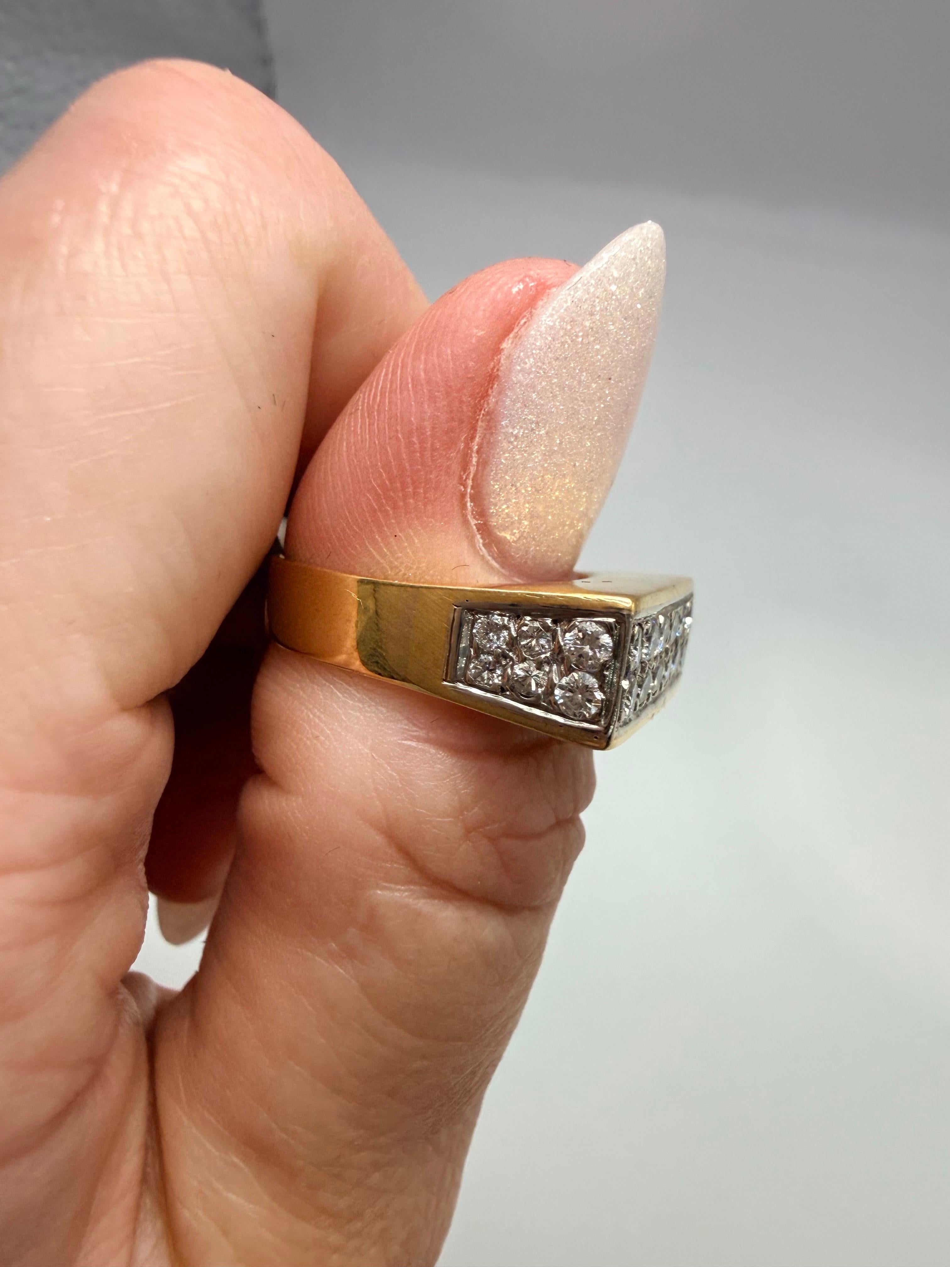 Perfekt gearbeiteter Diamantring 14KT Gold 1ct von Diamanten im Angebot 1