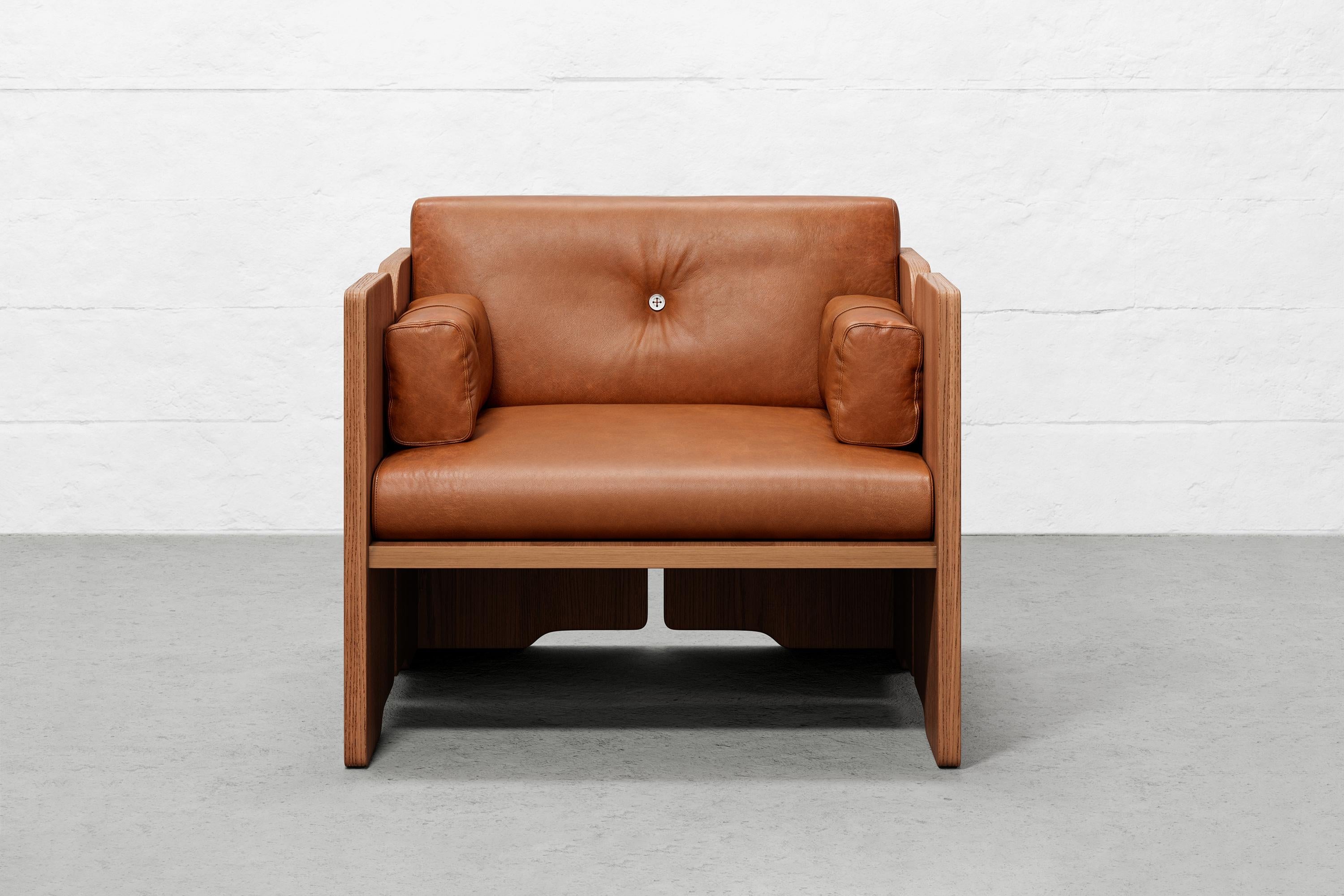Équatorien Chaise longue Perfidia 3 en cuir Nature, Wood et Steele par Estudio Andean en vente