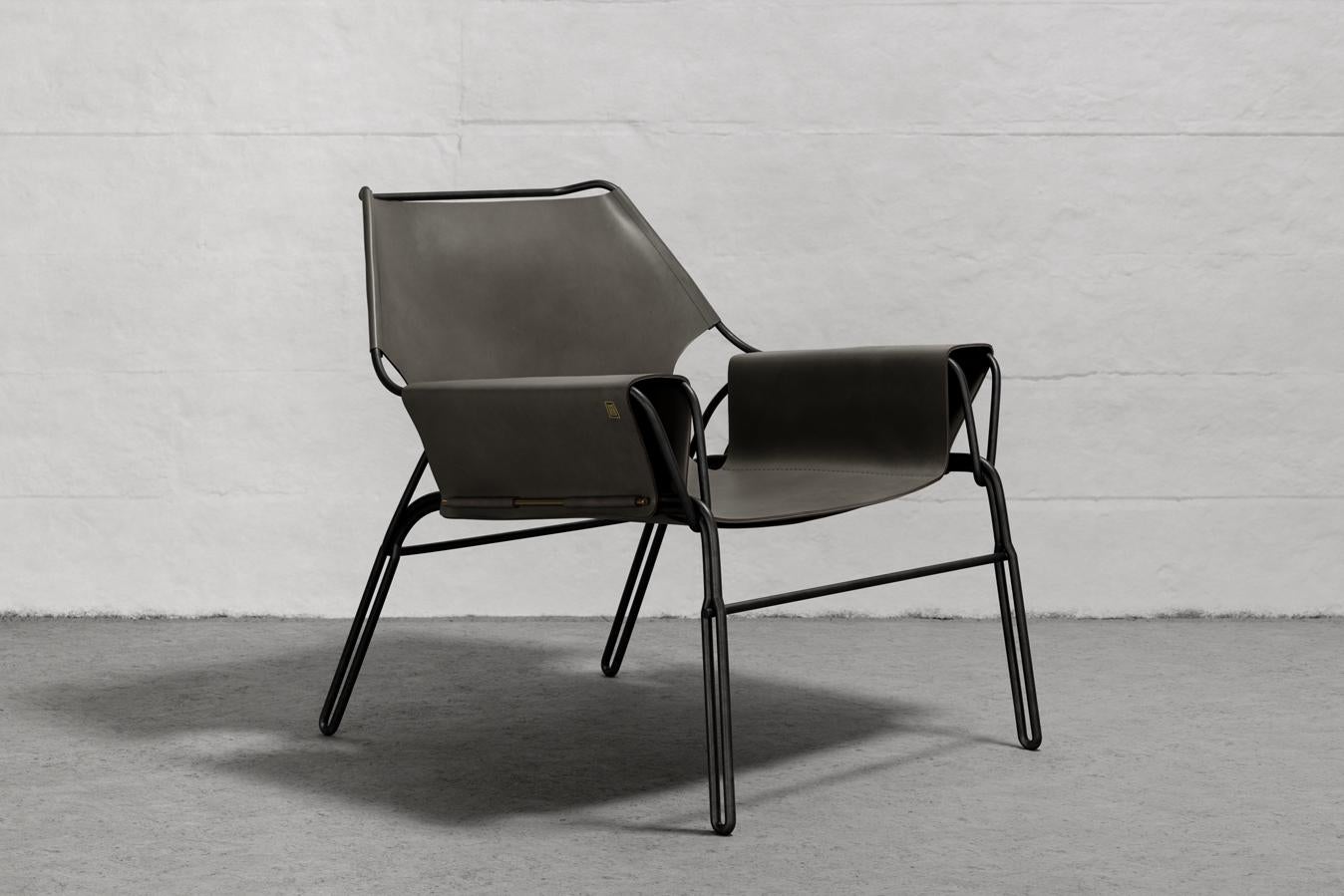Perfidia_02 Lounge Chair Olivo by ALEJANDRO MOYANO

L 30.5