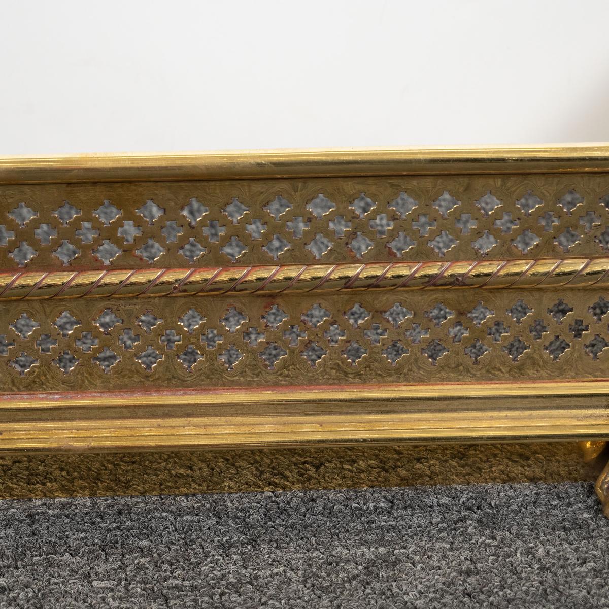 Perforated Brass Fireplace Fender In Good Condition For Sale In Tarrytown, NY