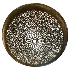 Plafoniera in bronzo traforato, Spagna, contemporaneo