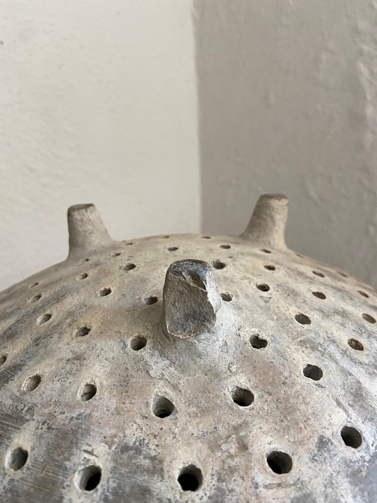 Fired Perforated Ceramic Plate from San Bartolo Coyotepec, Oaxaca, Circa 1950´s