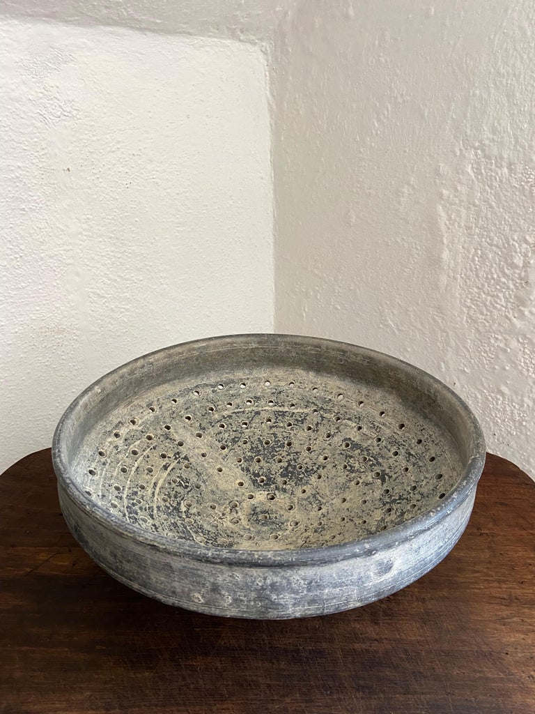 Perforated Ceramic Plate from San Bartolo Coyotepec, Oaxaca, Circa 1950´s 2