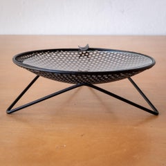 Gancio in metallo perforato di Richard Galef per Ravenware, USA, anni '50