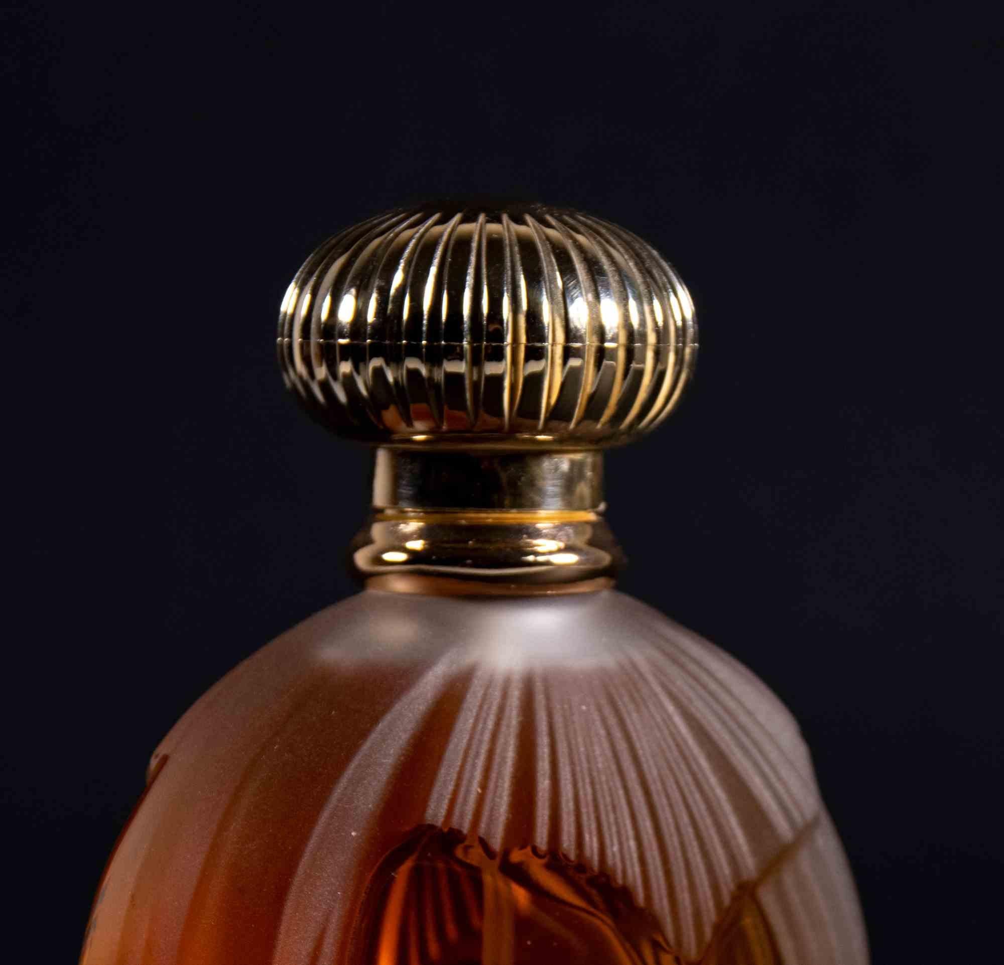 italien Bouteille de parfum Lalique pour Nina Ricci, Italie 1987 en vente