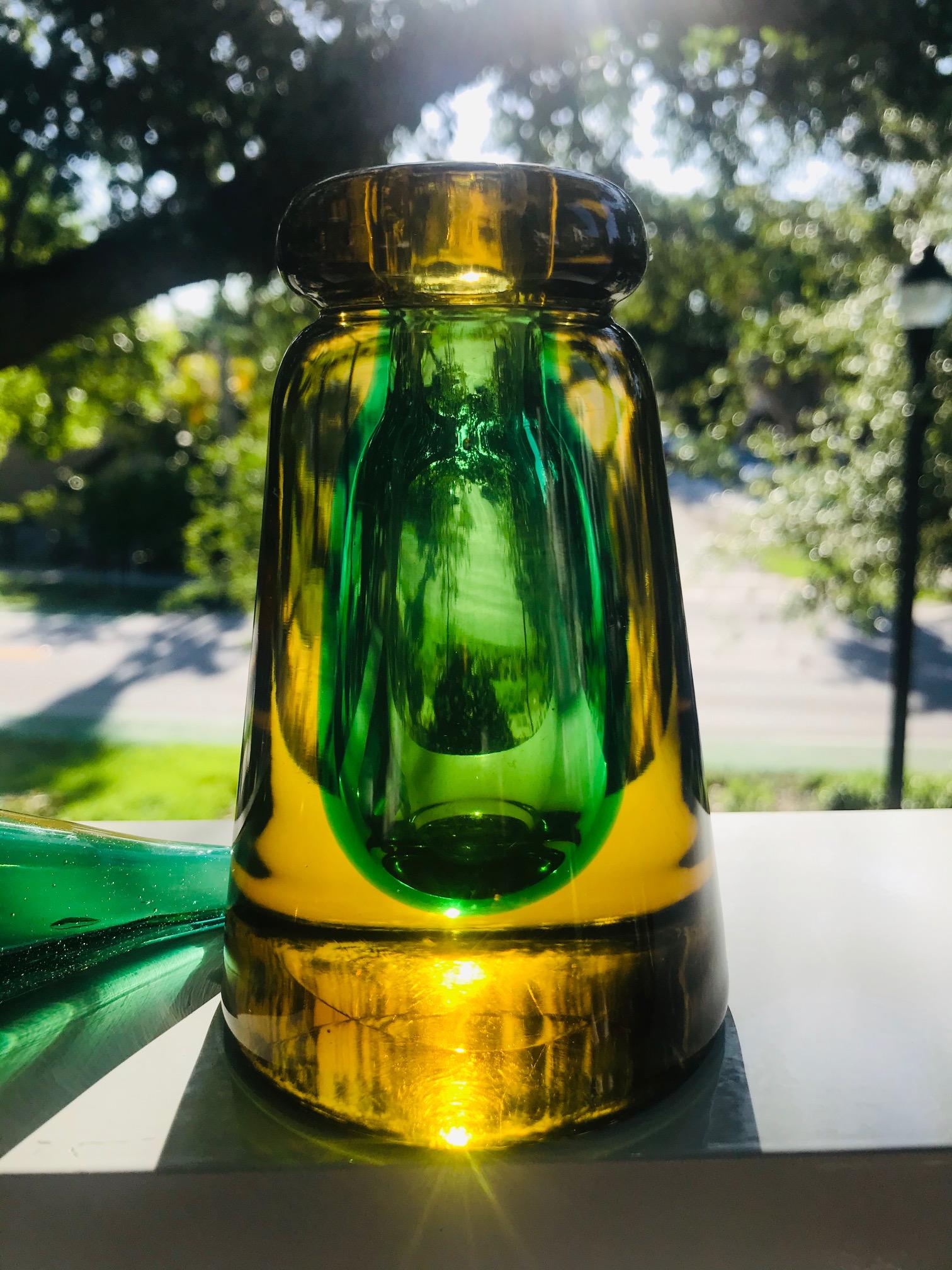 Italian Teardrop Perfume Bottle in Green and Yellow Murano Glass by Flavio Poli, c. 1960