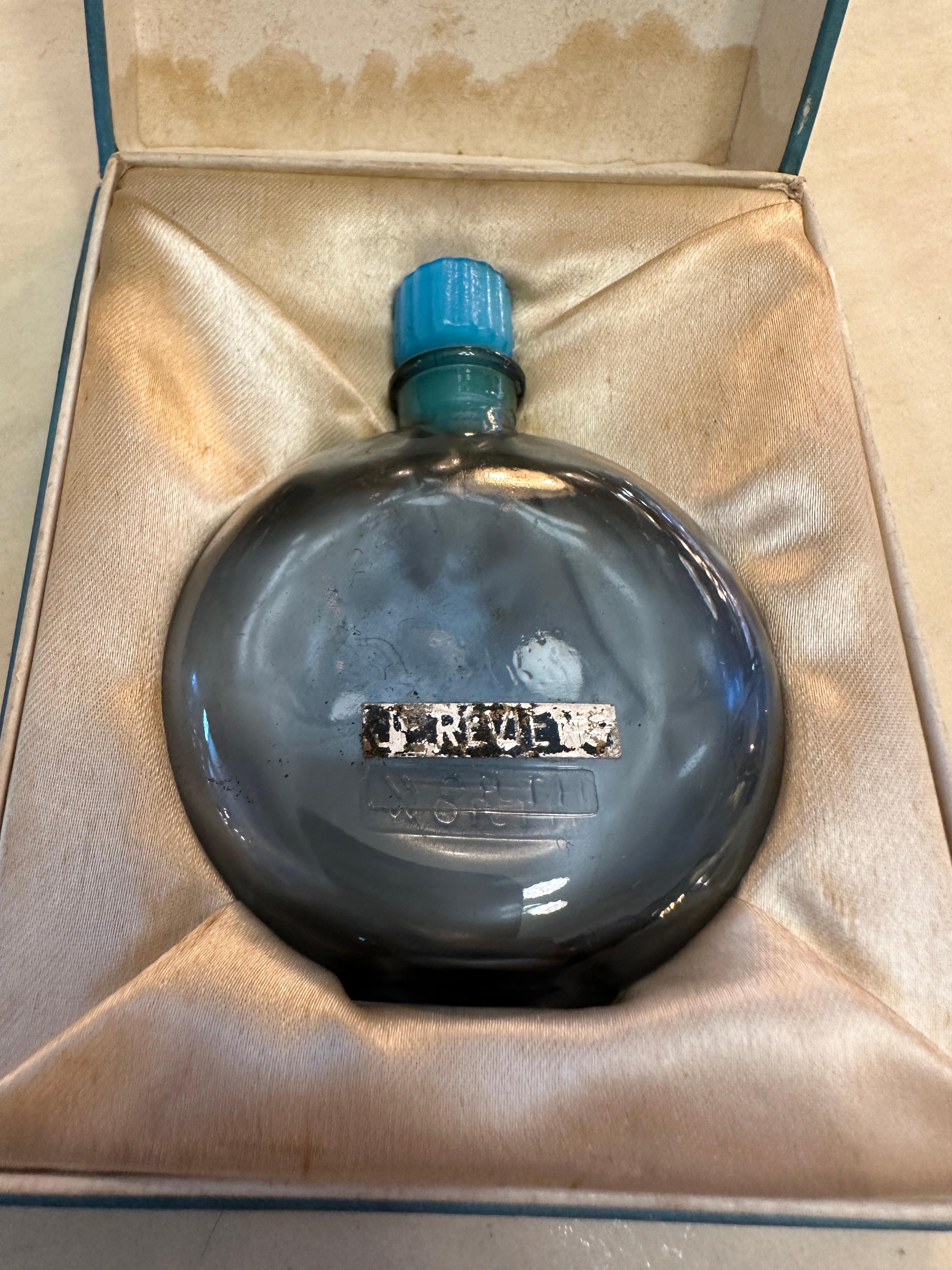 Perfume bottle Worth Paris- Made in France Lalique, Je Reviens, Style Art Deco In Good Condition For Sale In Ciudad Autónoma Buenos Aires, C