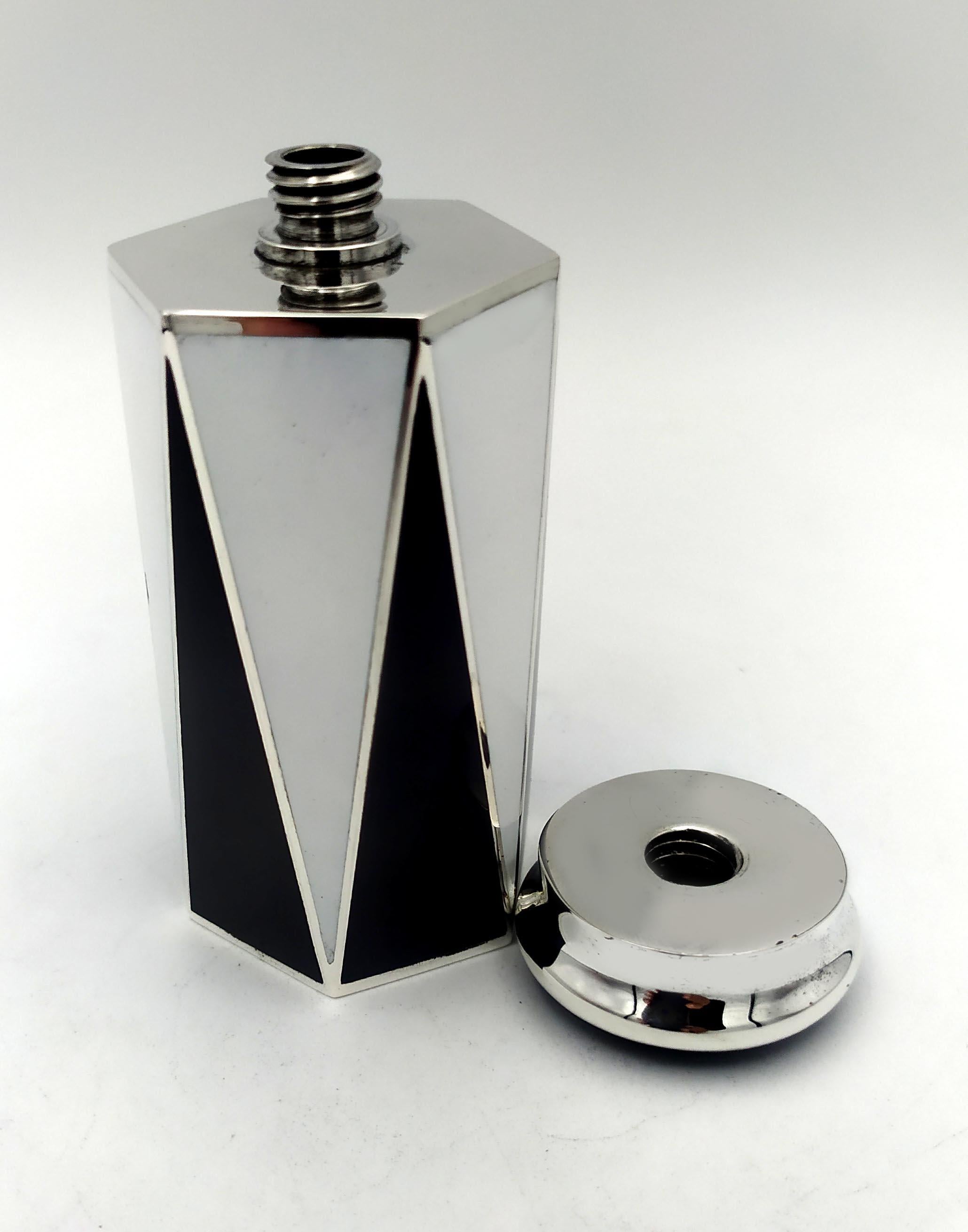 Italian Perfume Holder Black and White Art Deco style hexagonal base 925 Salimbeni For Sale