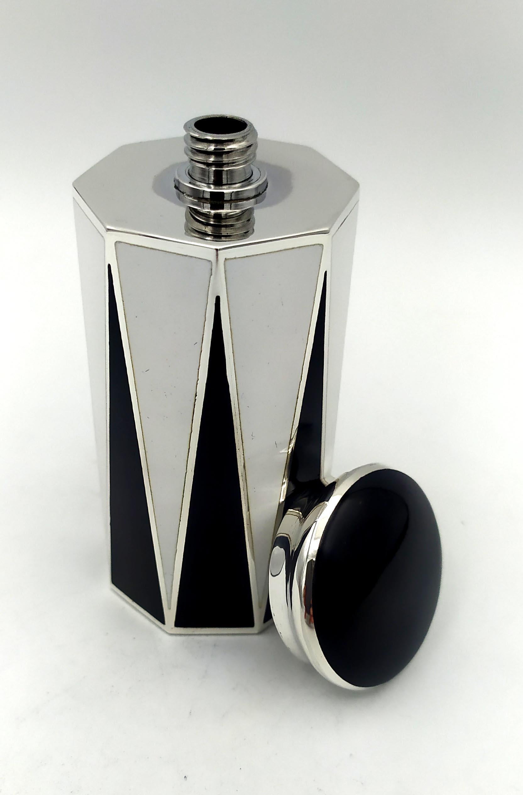 Perfume Holder Black and White Art Deco style octagonal base 925 Salimbeni In Excellent Condition For Sale In Firenze, FI