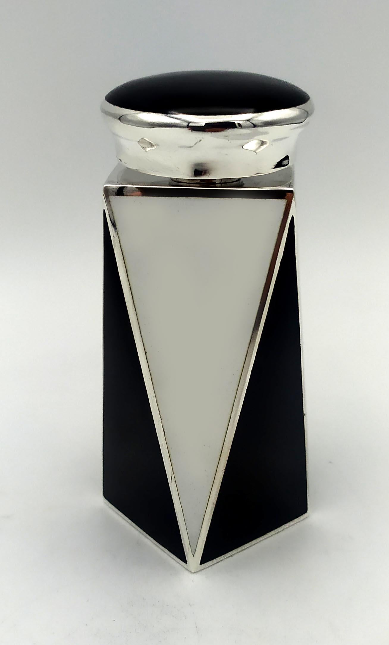 Italian Perfume Holder Black and White Art Deco style Squared base 925 Salimbeni For Sale