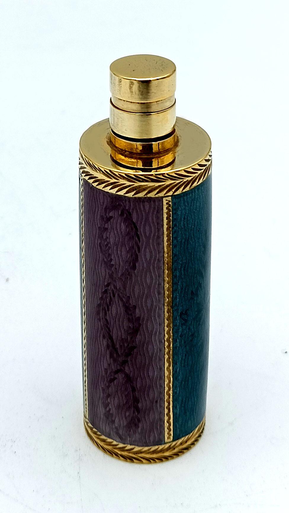 Stile impero Porta profumo a borsetta in argento Sterling con strisce smaltate bicolore Salimbeni in vendita