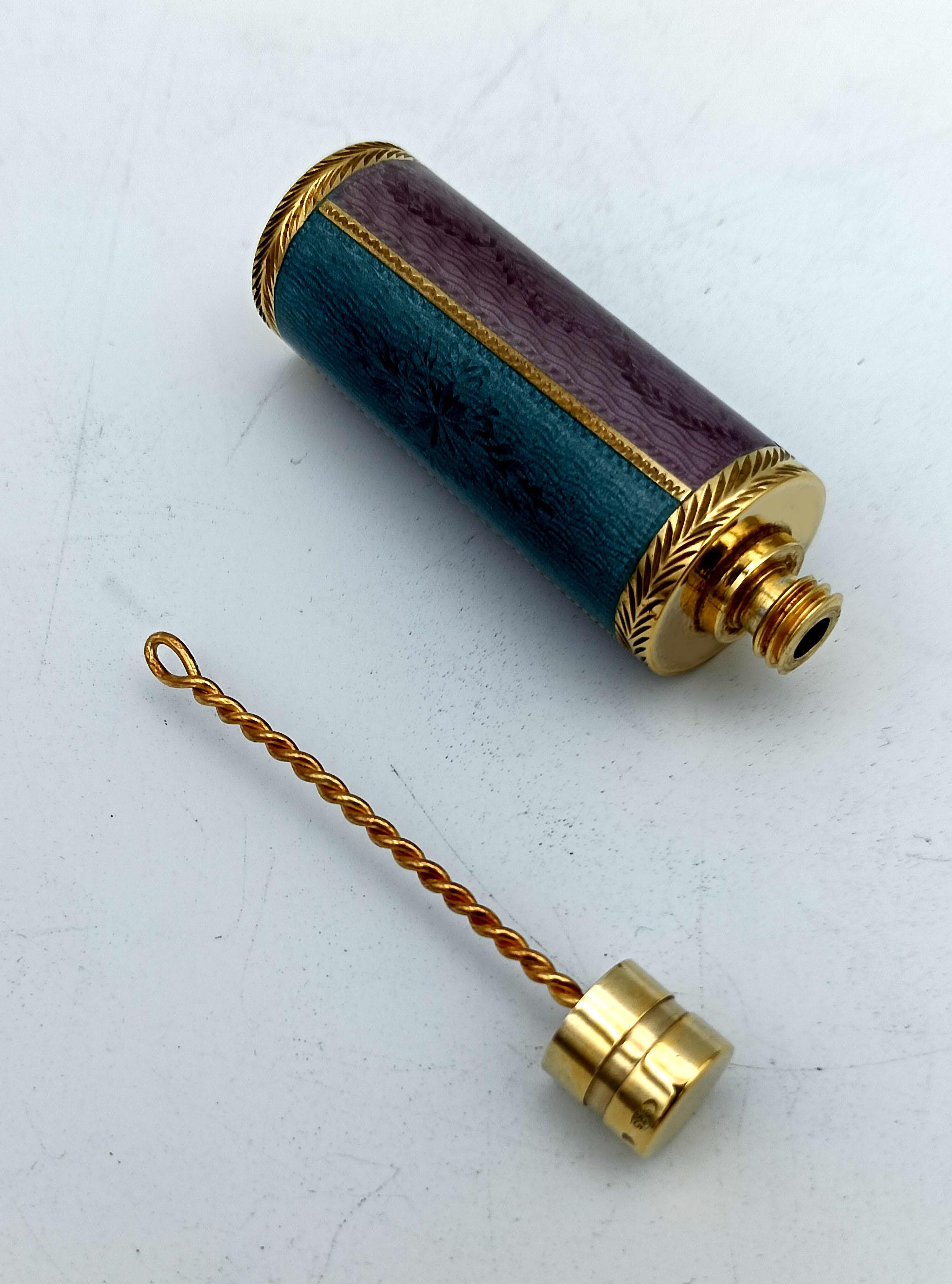 Argento 925 Porta profumo a borsetta in argento Sterling con strisce smaltate bicolore Salimbeni in vendita