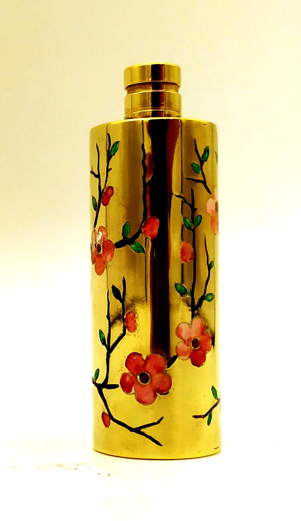 Art nouveau Porte- parfumeur Salimbeni en argent sterling gravé à la main, fleurs de pêche en vente