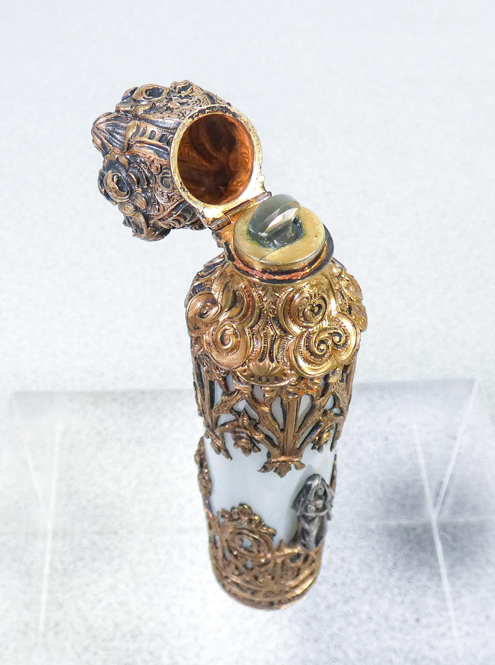 Perfume Holder Vial in Neo-Gothic Style, Vermeil Silver, Opaline Glass, 19th C For Sale 2