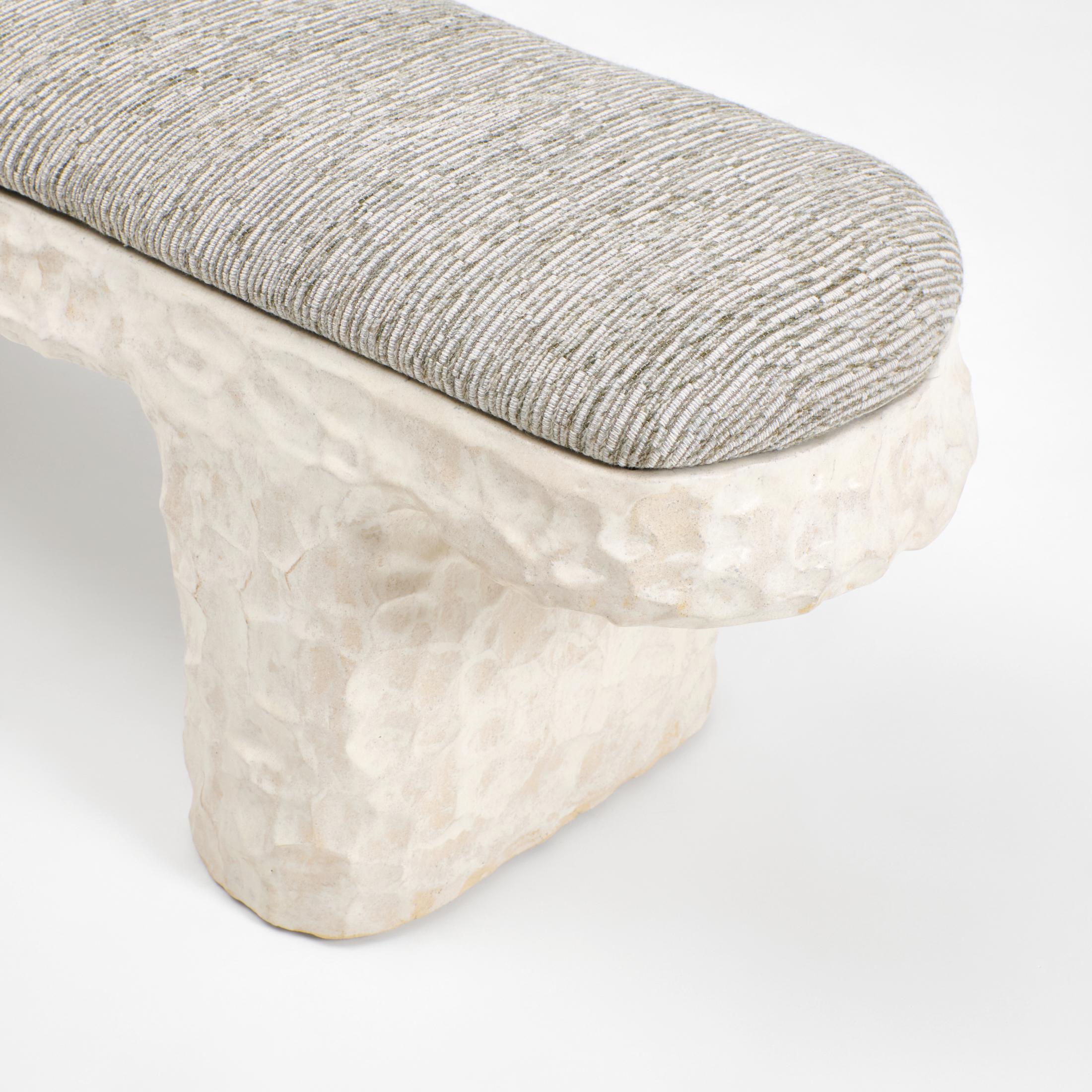 Perícia-Bank (21. Jahrhundert und zeitgenössisch) im Angebot