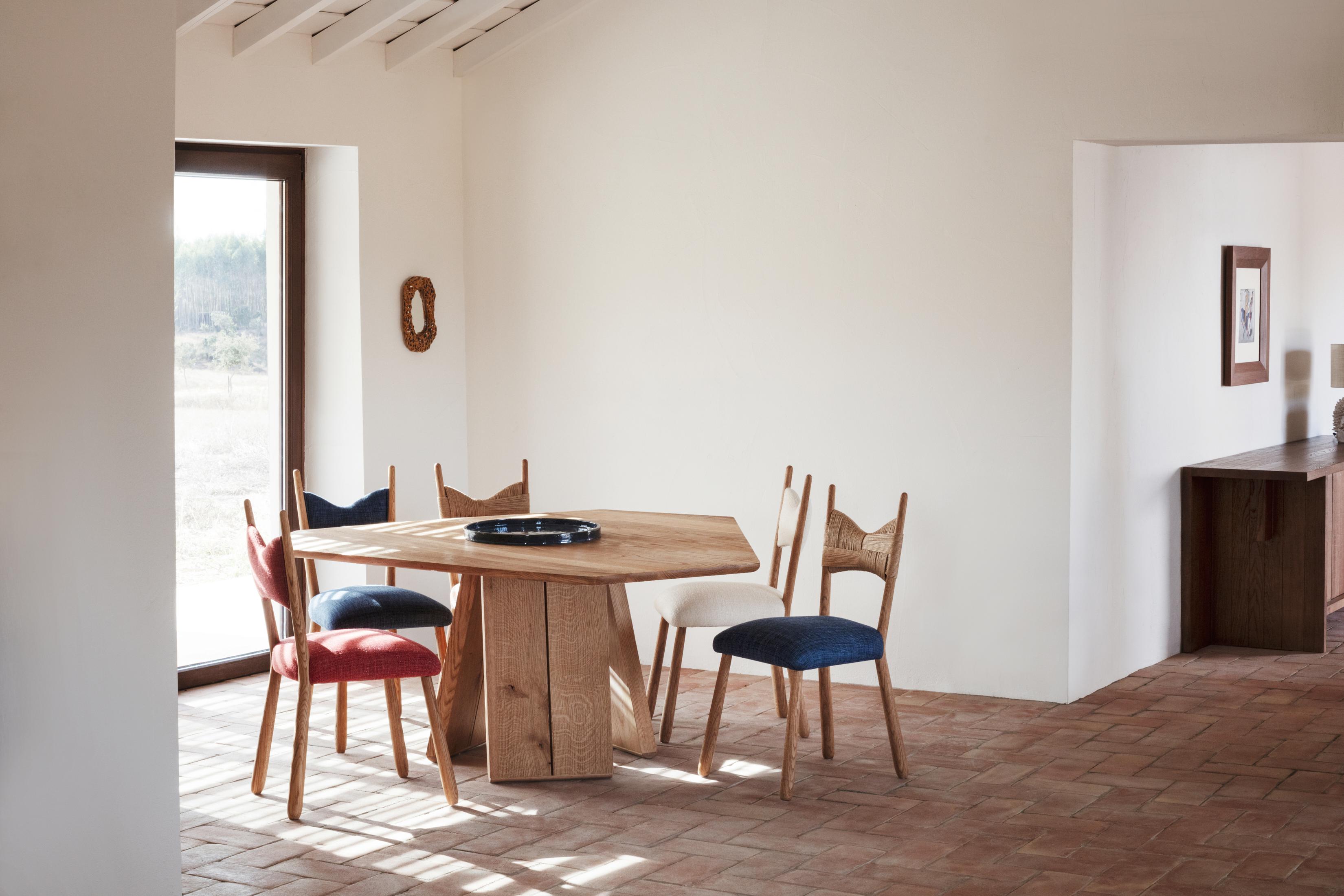 Perícia dining table For Sale 1