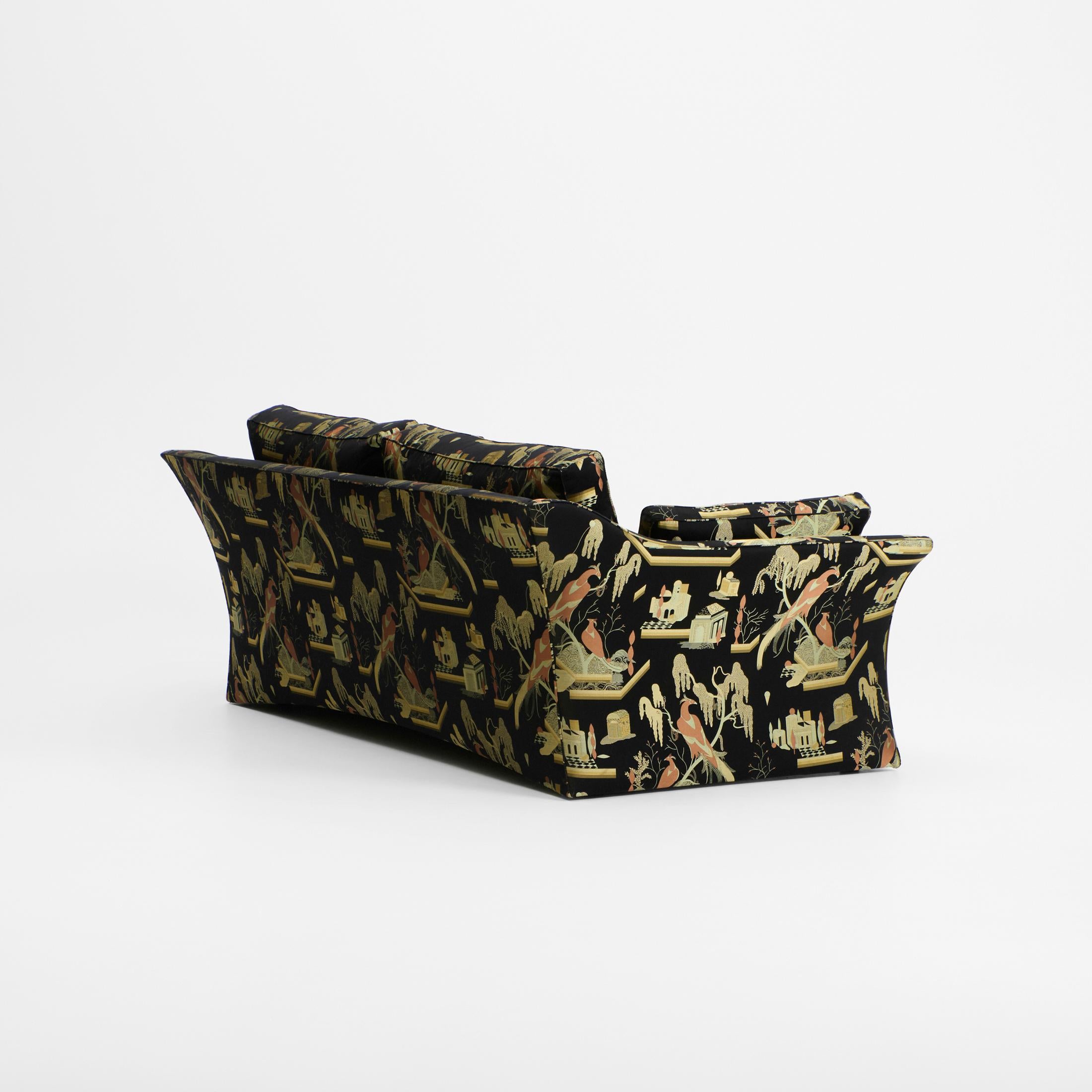 Modern Perícia Sofa For Sale