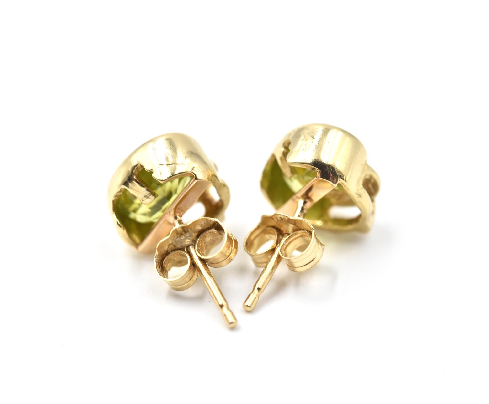 Peridot 14 Karat Yellow Gold Stud Earrings In Excellent Condition In Scottsdale, AZ