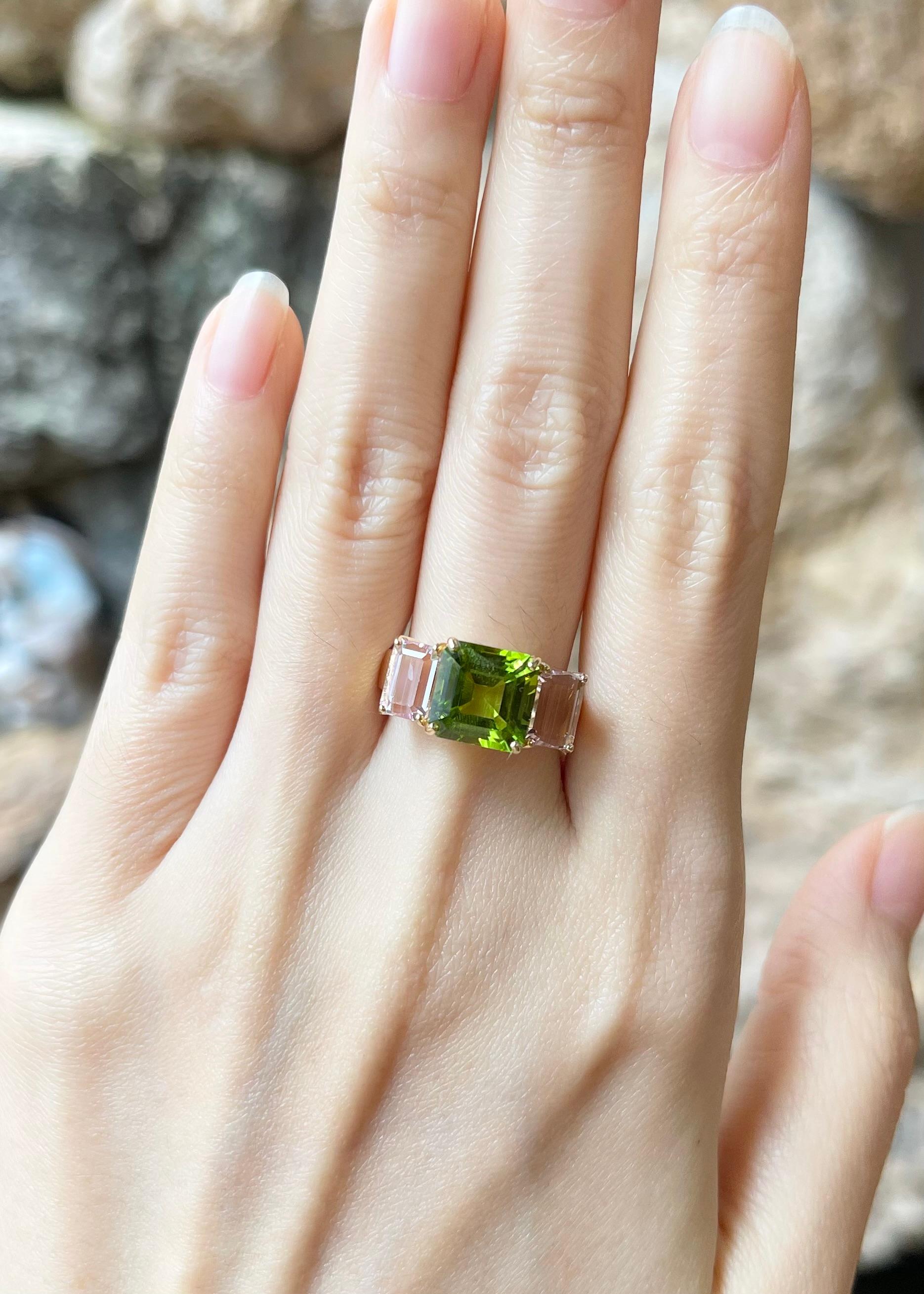 Peridot 3.95 carats with Morganite 2.28 carats Ring set in 18k Gold Settings

Width:  1.8 cm 
Length: 0.9 cm
Ring Size: 54
Total Weight: 6.70 grams

