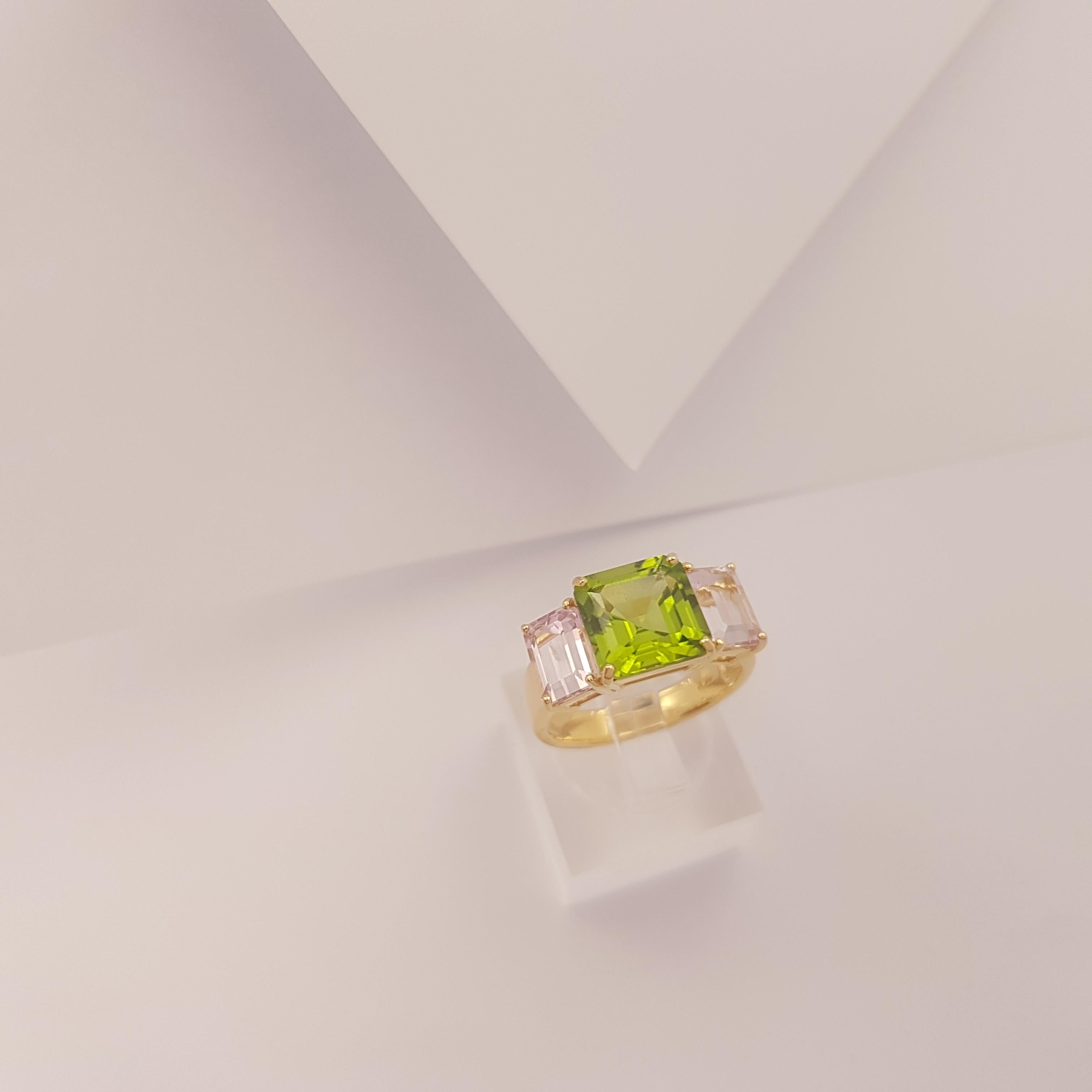 Peridot 3.95 carats with Morganite 2.28 carats Ring set in 18k Gold Settings For Sale 2
