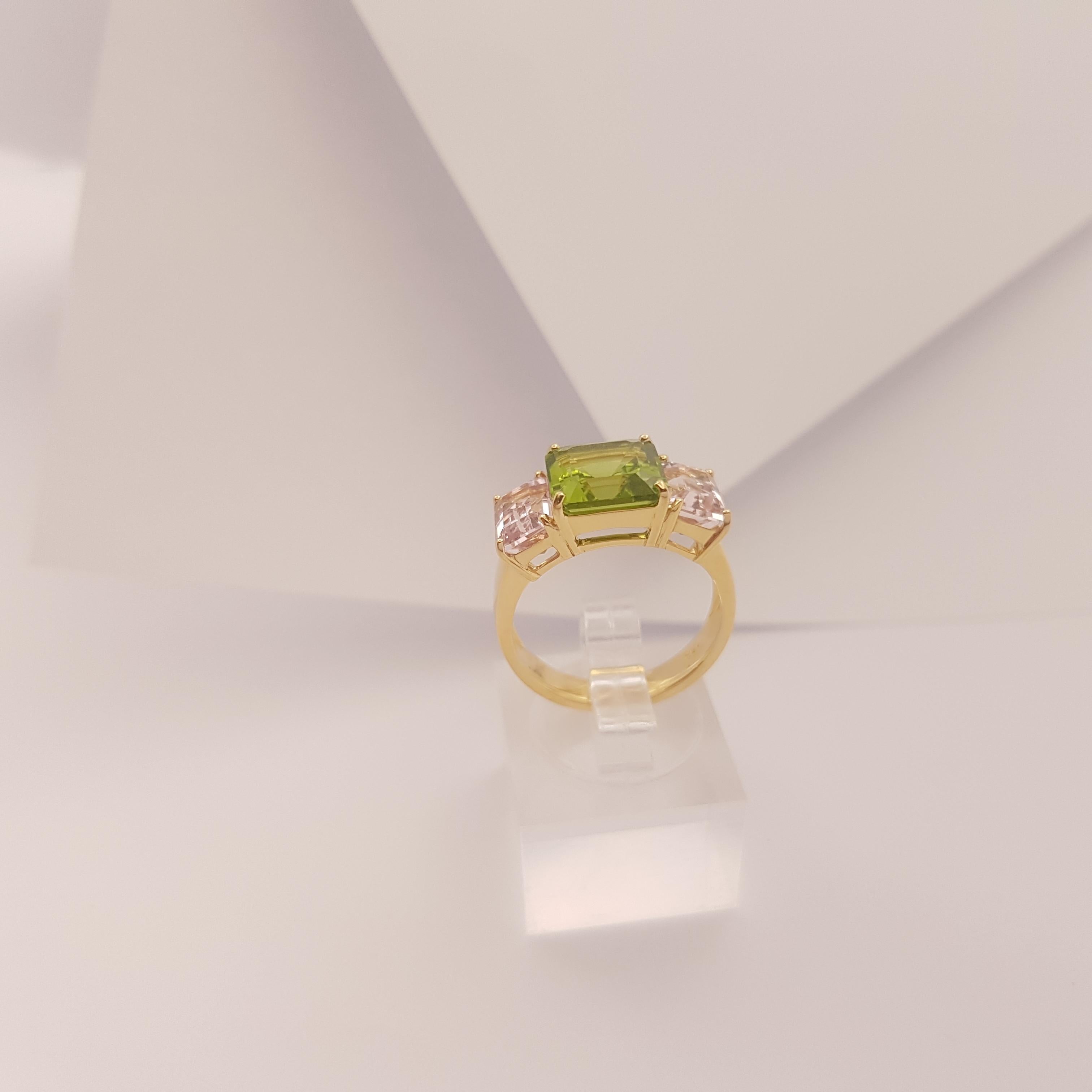 Peridot 3.95 carats with Morganite 2.28 carats Ring set in 18k Gold Settings For Sale 3