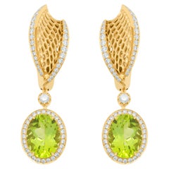 Peridot 4.03 Carat Diamonds 18 Karat Yellow Gold New Classic Earrings