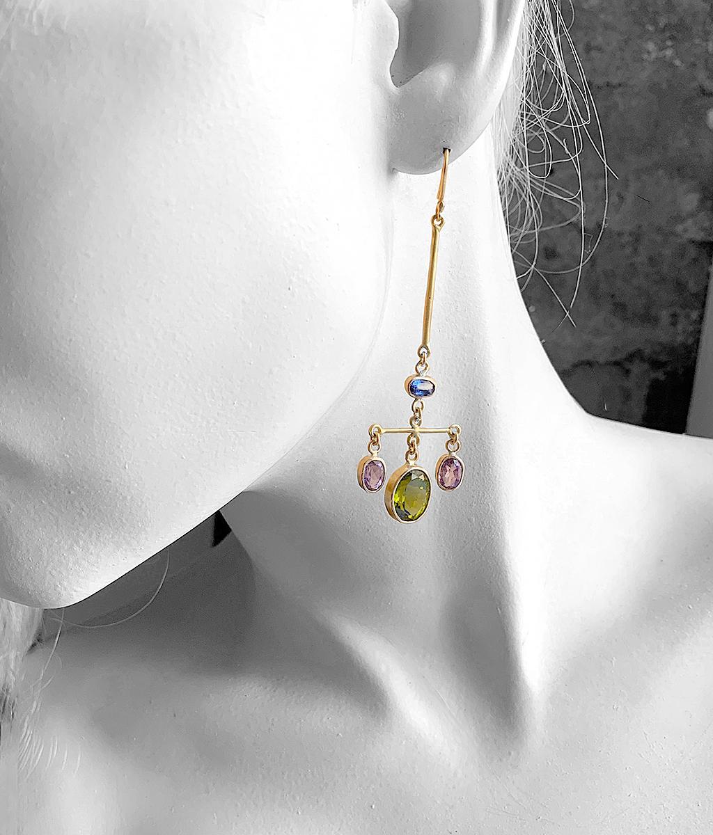 Oval Cut Peridot, Amethyst and Kyanite Chandelier  Gold Earrings For Sale