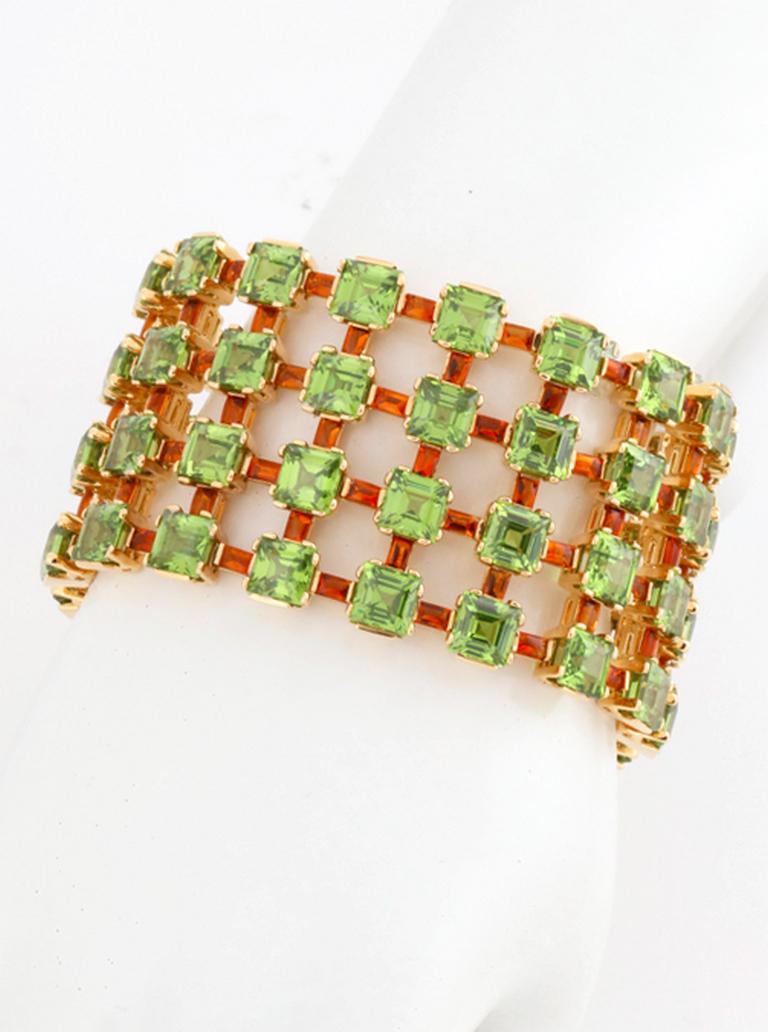 Contemporary Peridot and 17.46cts. Citrine 18k Gold RIBBON Bracelet by John Landrum Bryant For Sale