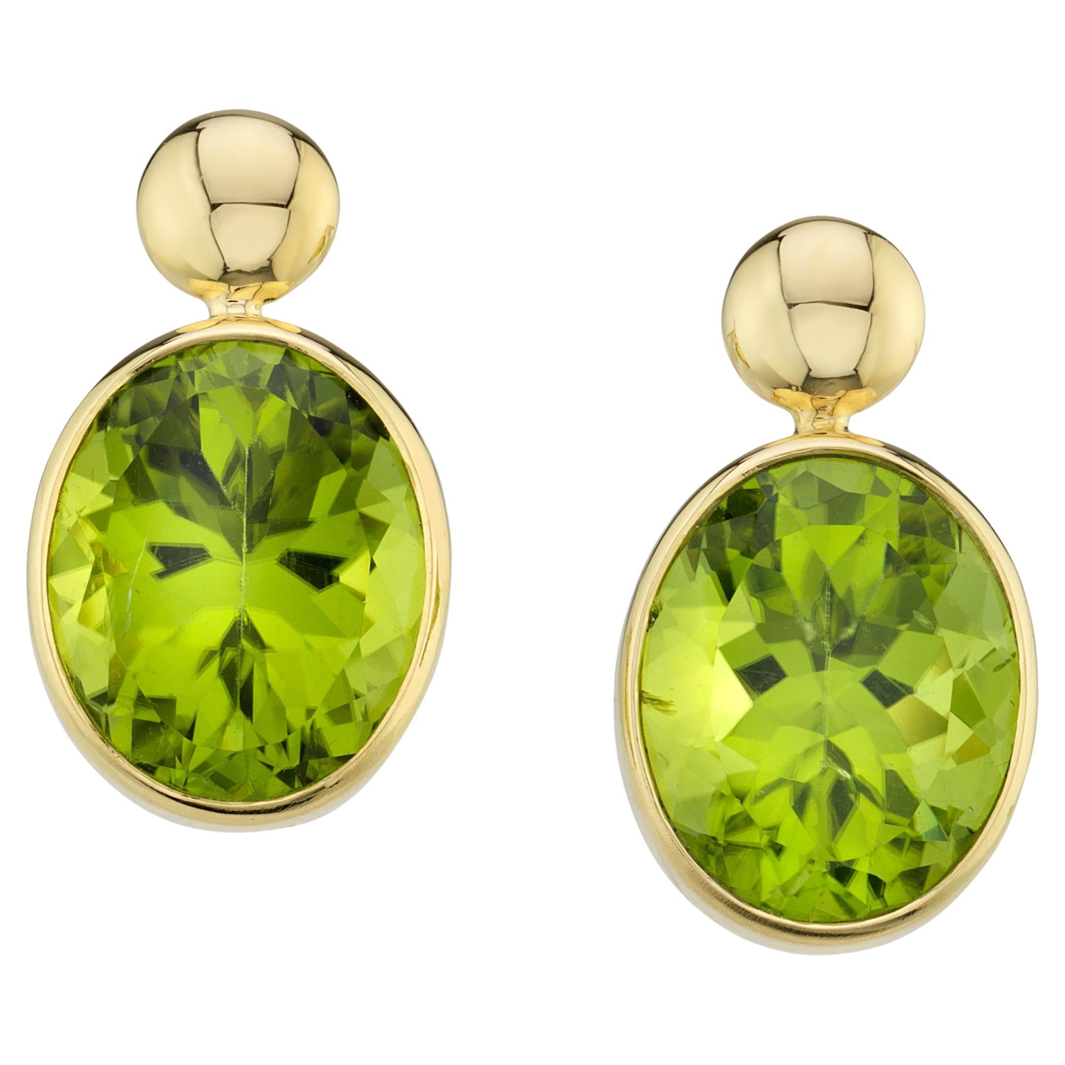 Peridot and 18k Yellow Gold Drop Earrings, 9.70 Carats Total For Sale