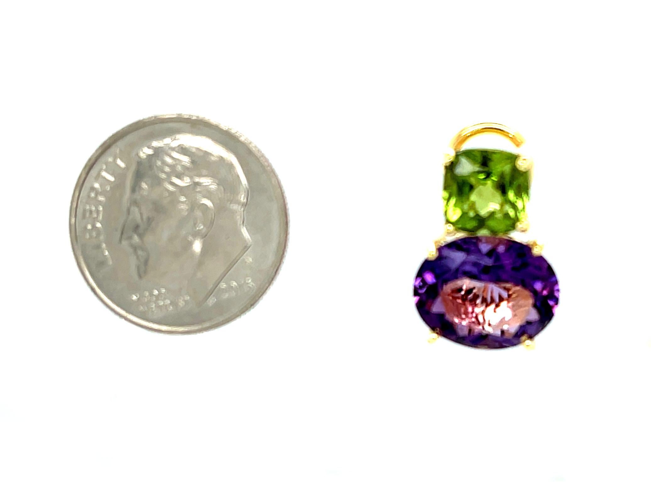 Women's Peridot and Amethyst Earrings in 18k Yellow Gold with French Backs For Sale
