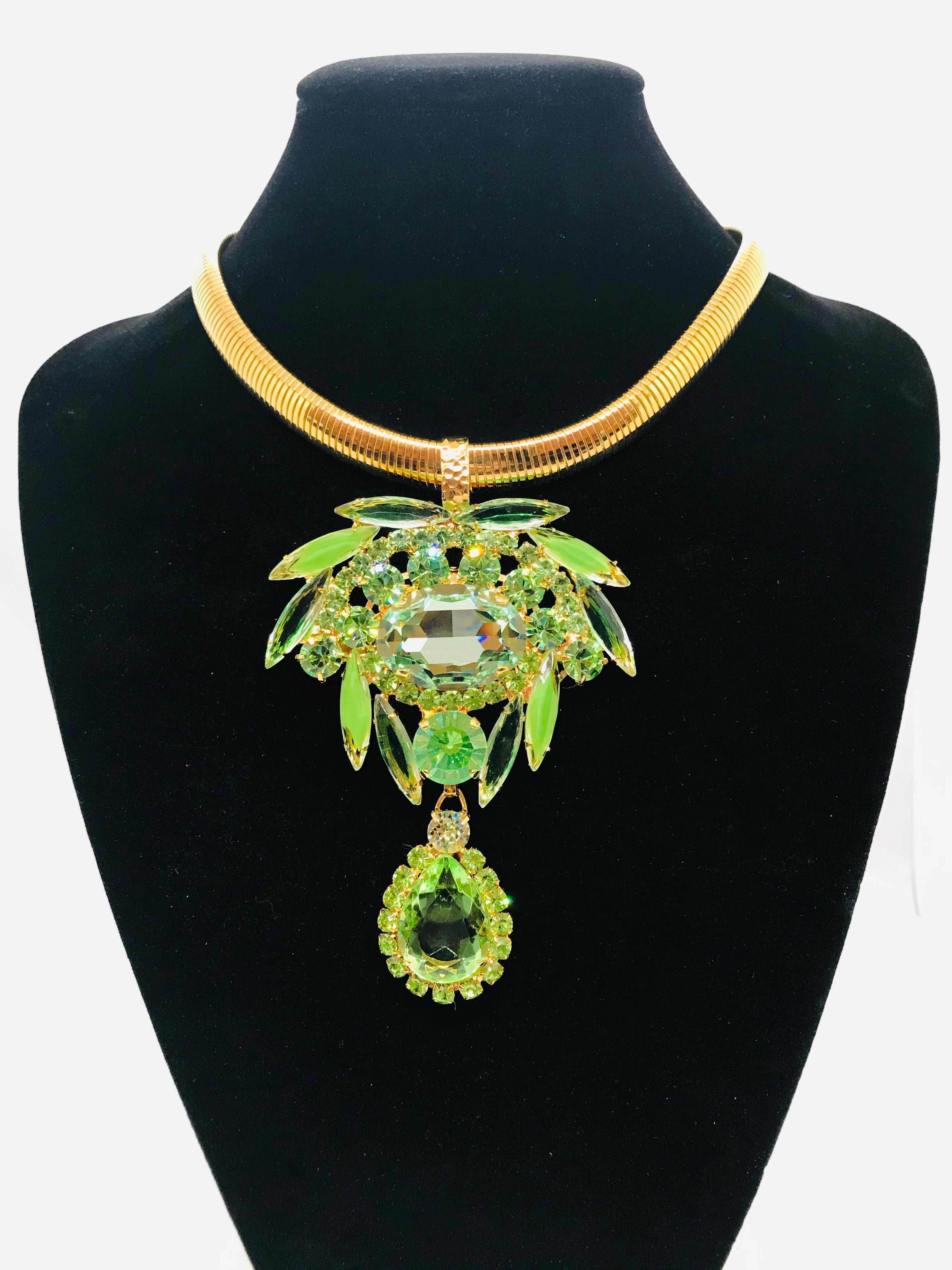 Peridot and Chrysolite Austrian Crystal Machine Age Pendant In New Condition For Sale In Toronto, CA