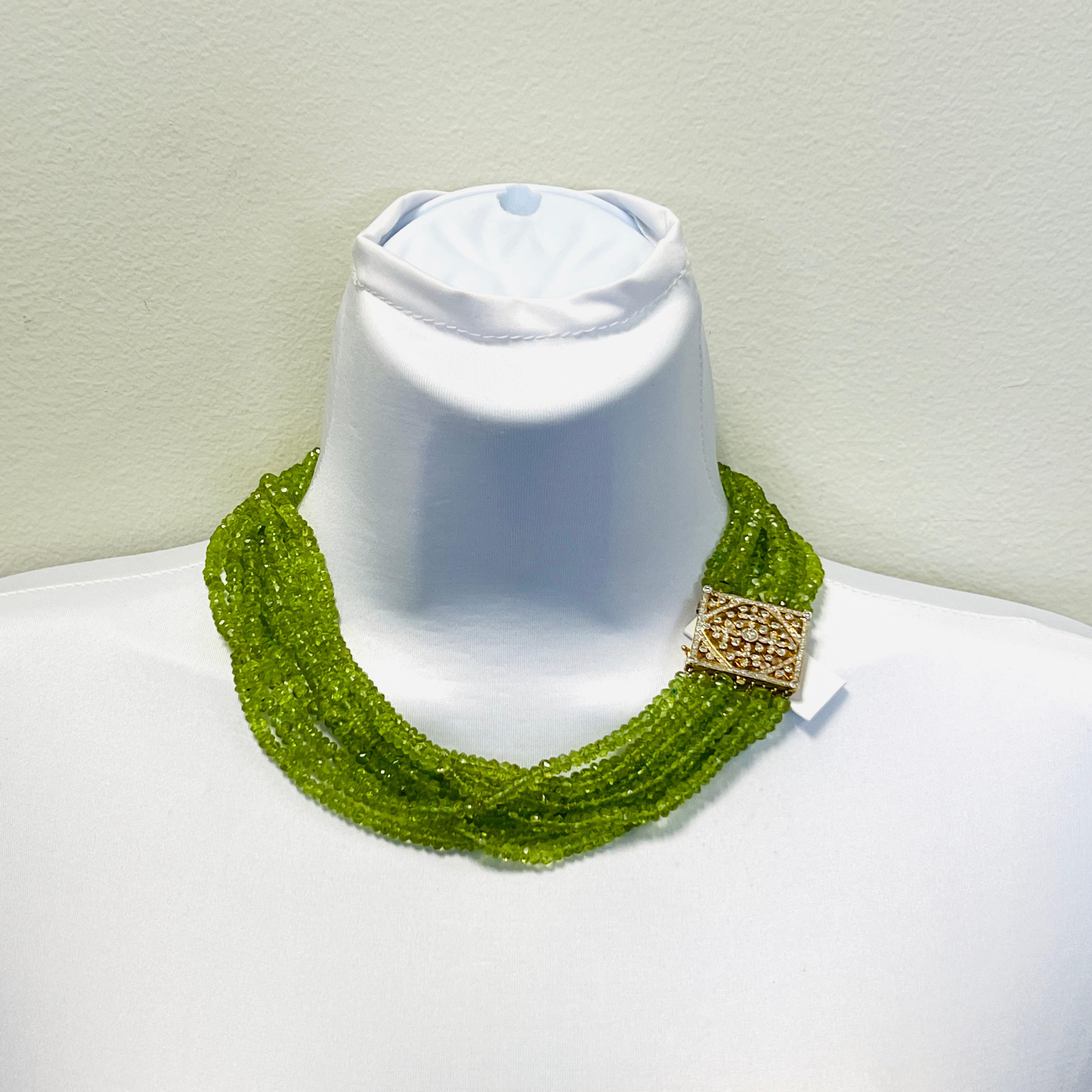 Collar Múltiple de Peridoto y Diamantes en Oro Amarillo de 14K Cuenta en venta