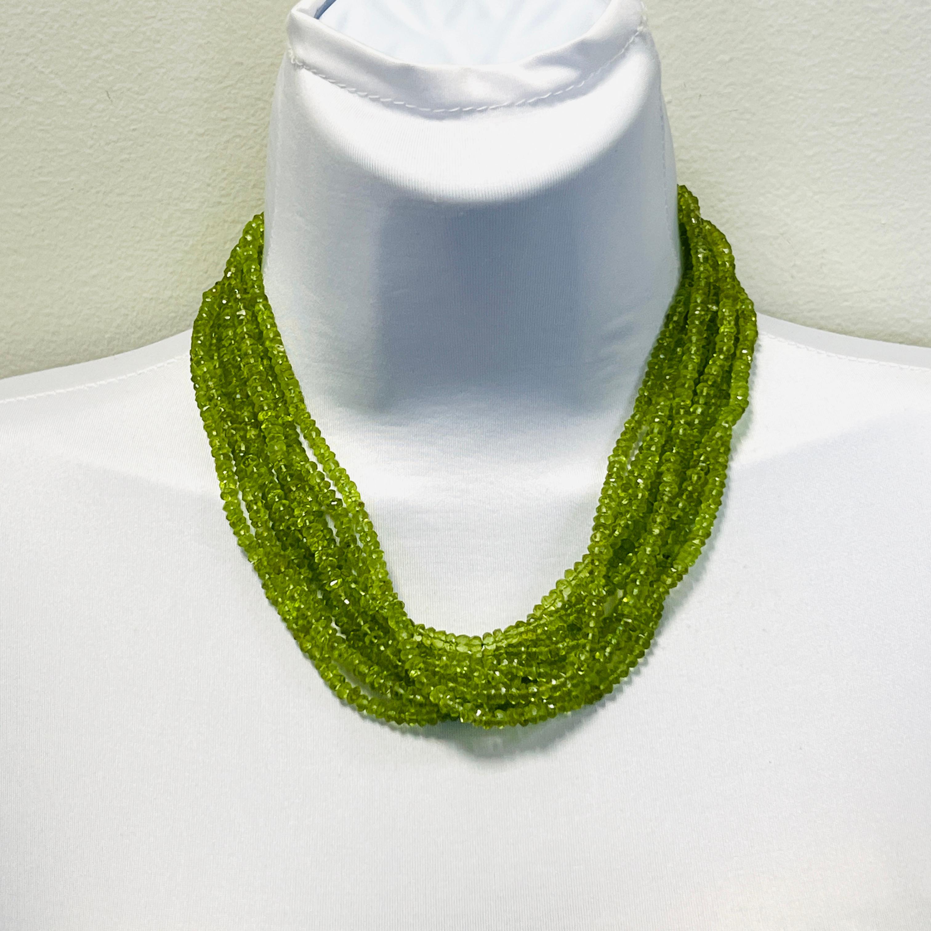 Collar Múltiple de Peridoto y Diamantes en Oro Amarillo de 14K en Nuevo estado para la venta en Los Angeles, CA