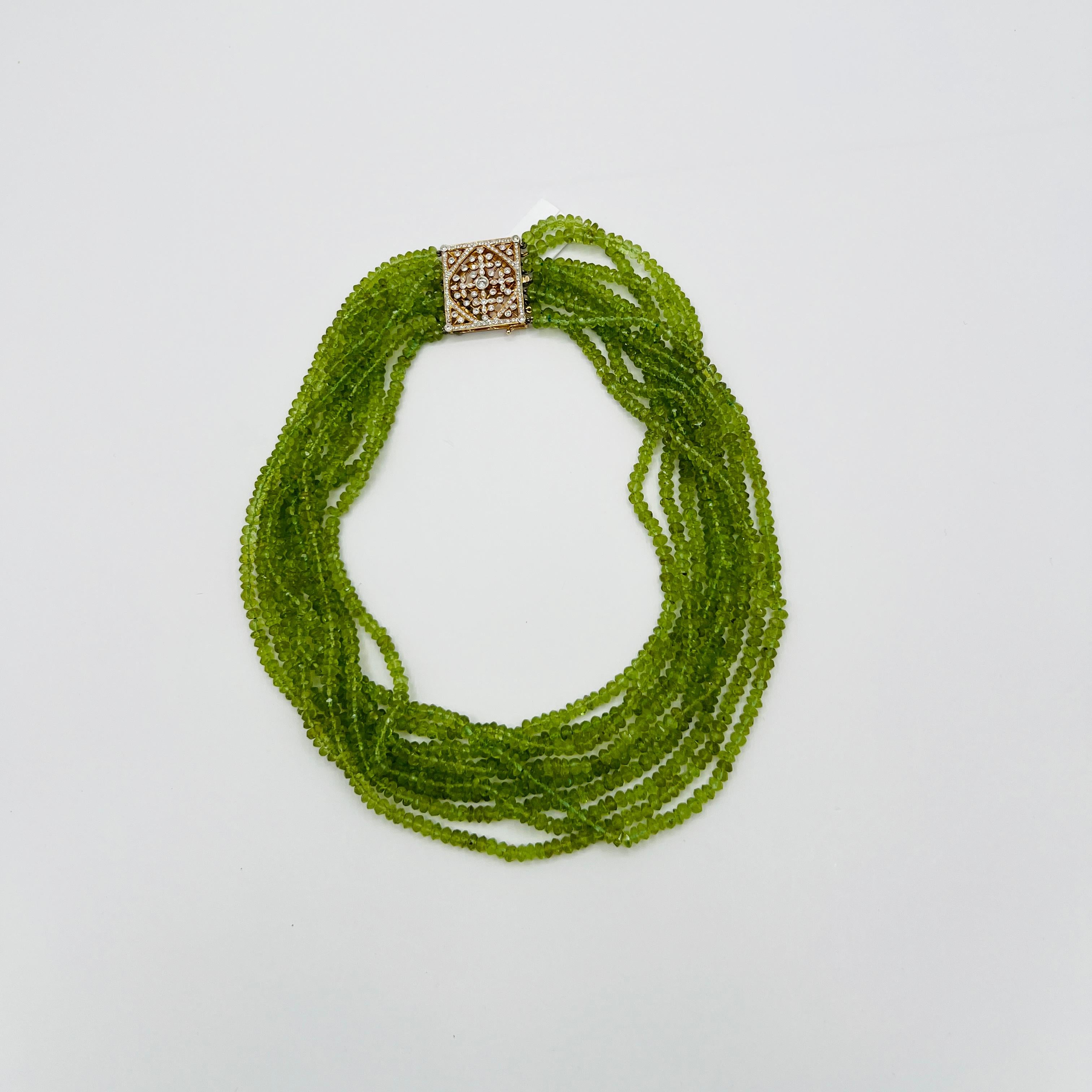 Collar Múltiple de Peridoto y Diamantes en Oro Amarillo de 14K en venta 2