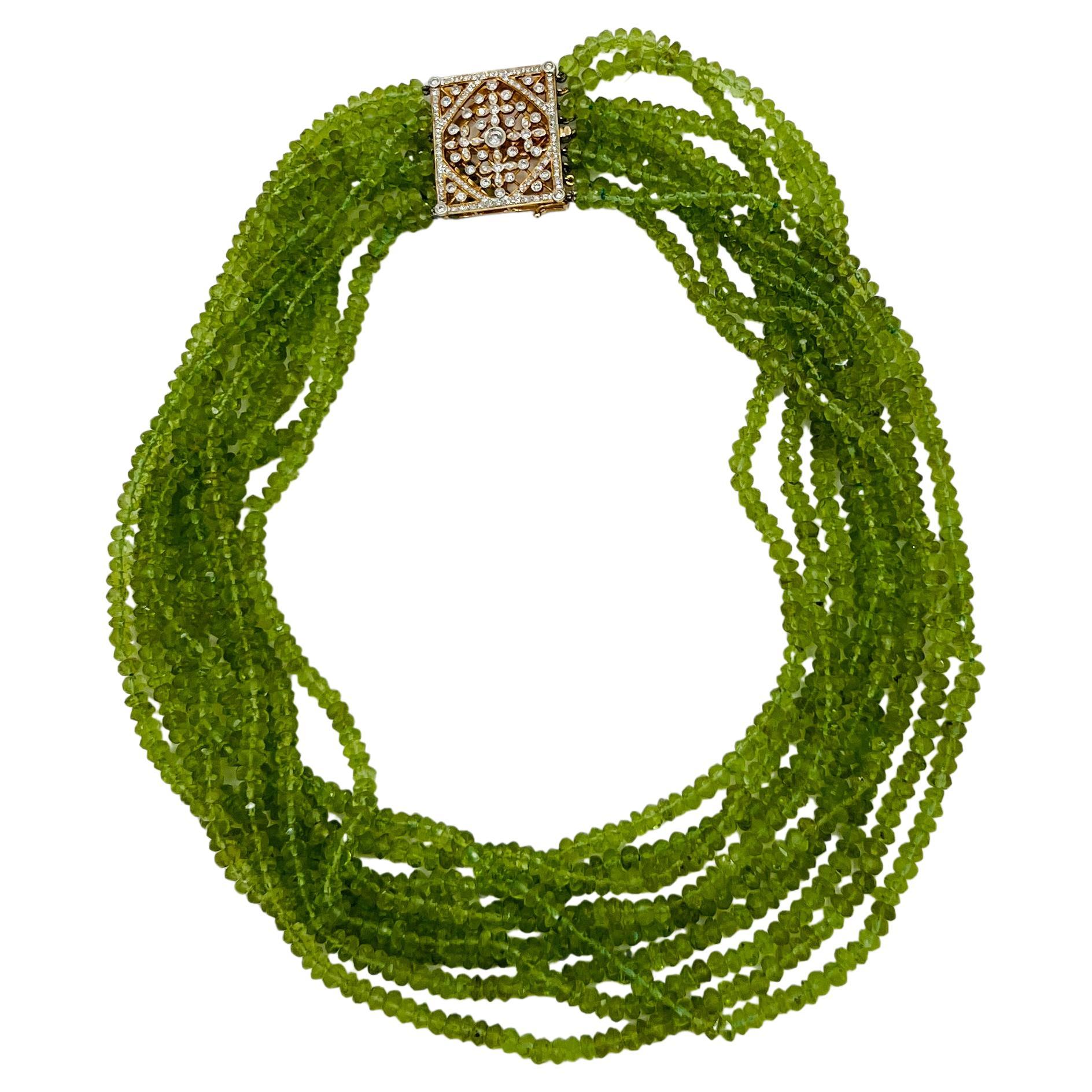 Collar Múltiple de Peridoto y Diamantes en Oro Amarillo de 14K en venta