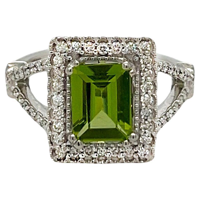 A Peridot and Diamond gem ring-SOLD OUT