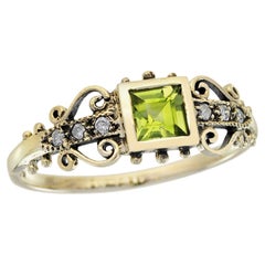 Anello in stile vintage con peridoto e diamanti in oro giallo massiccio 9K