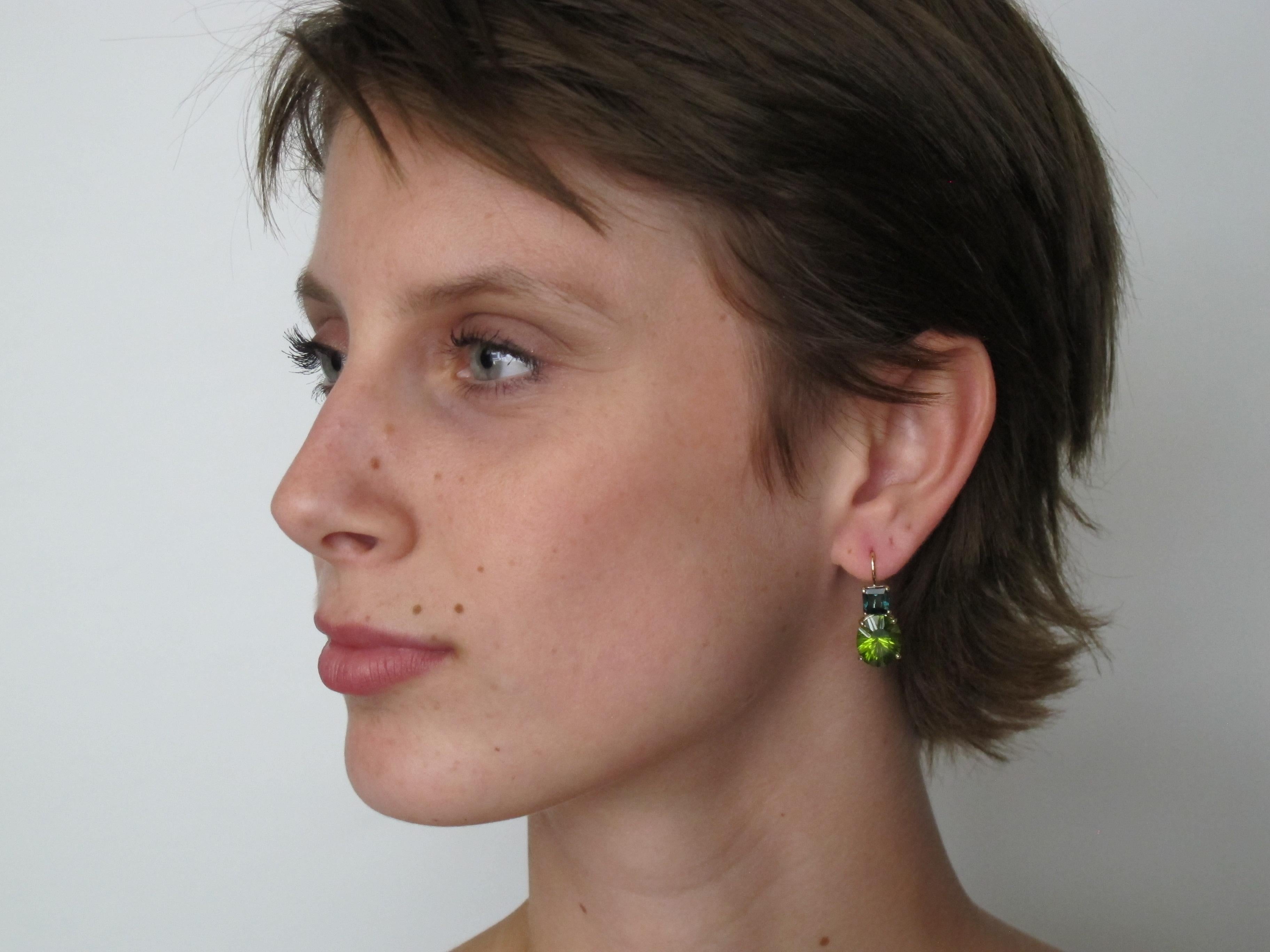 Peridot and Indicolite Tourmaline Drop Earrings in 18K Yellow Gold In New Condition For Sale In Los Angeles, CA