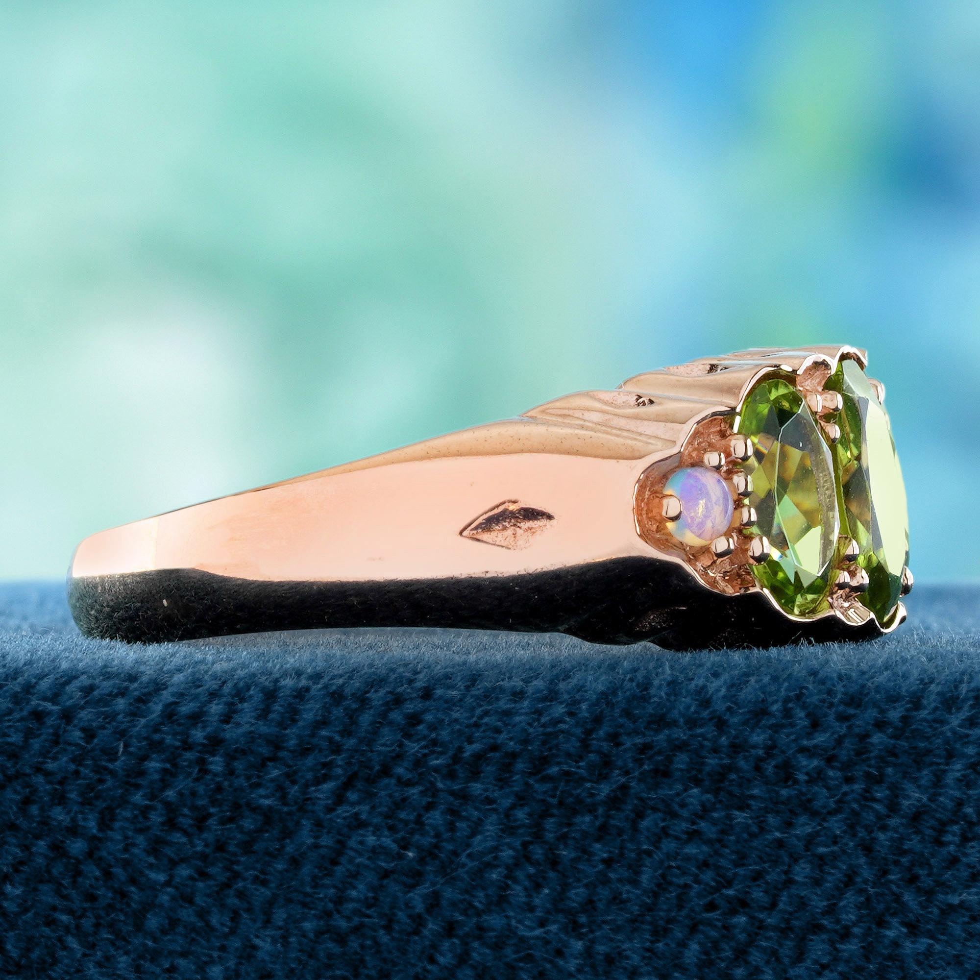 Taille ovale Peridot and Opal Vintage Style Three Stones Ring in Solid 9K Rose Gold en vente