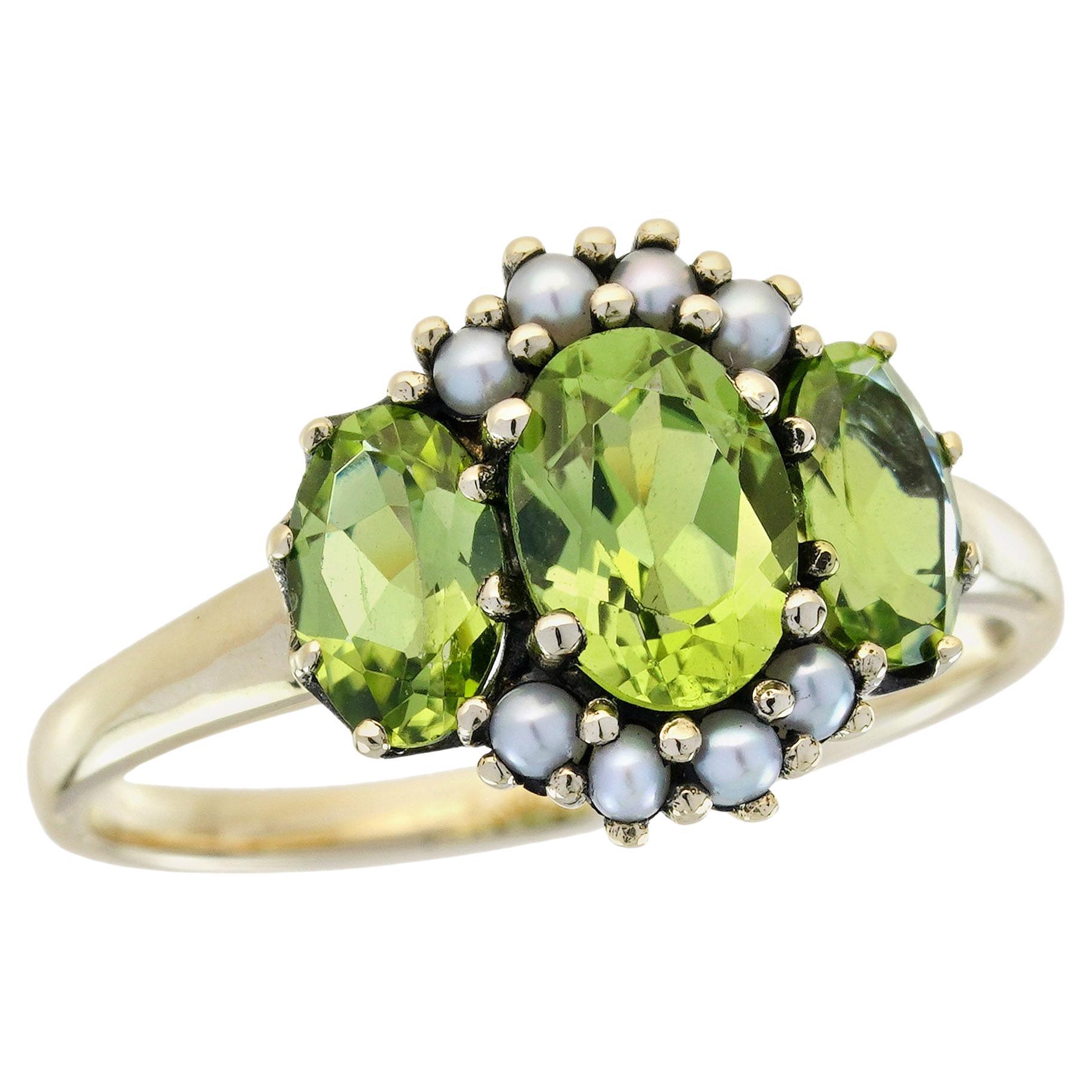 Peridot und Perle Vintage-Stil im Vintage-Stil  Ring mit drei Steinen aus massivem 9K Gelbgold