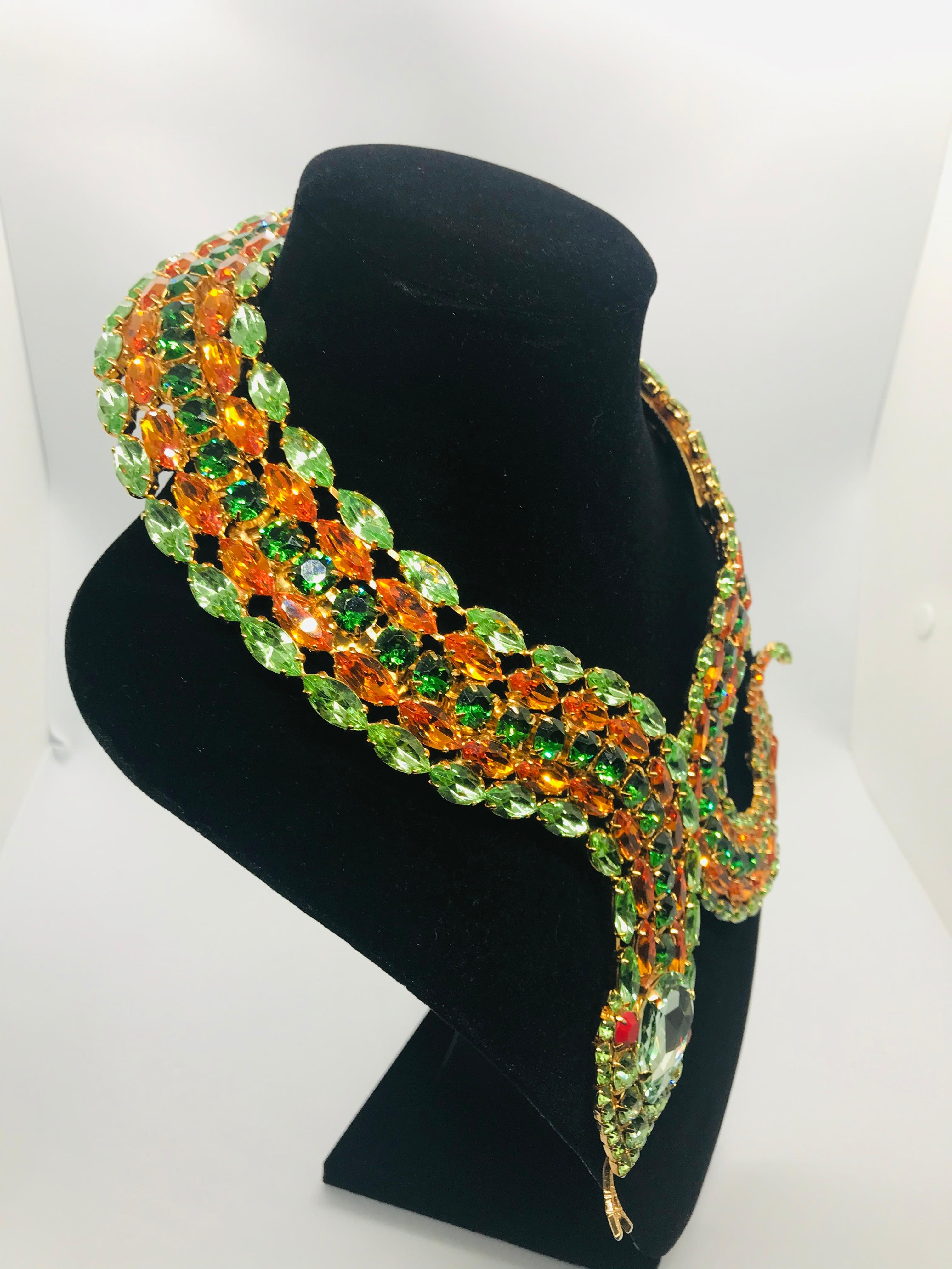 Peridot and Tangerine Austrian Crystal Snake Necklace In New Condition For Sale In Toronto, CA