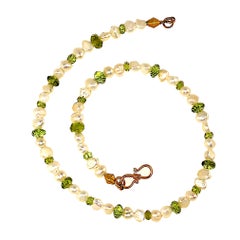 Peridot and White Freshwater Pearl Choker Necklace or Bracelet