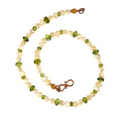 Peridot and White Freshwater Pearl Choker Necklace or Bracelet