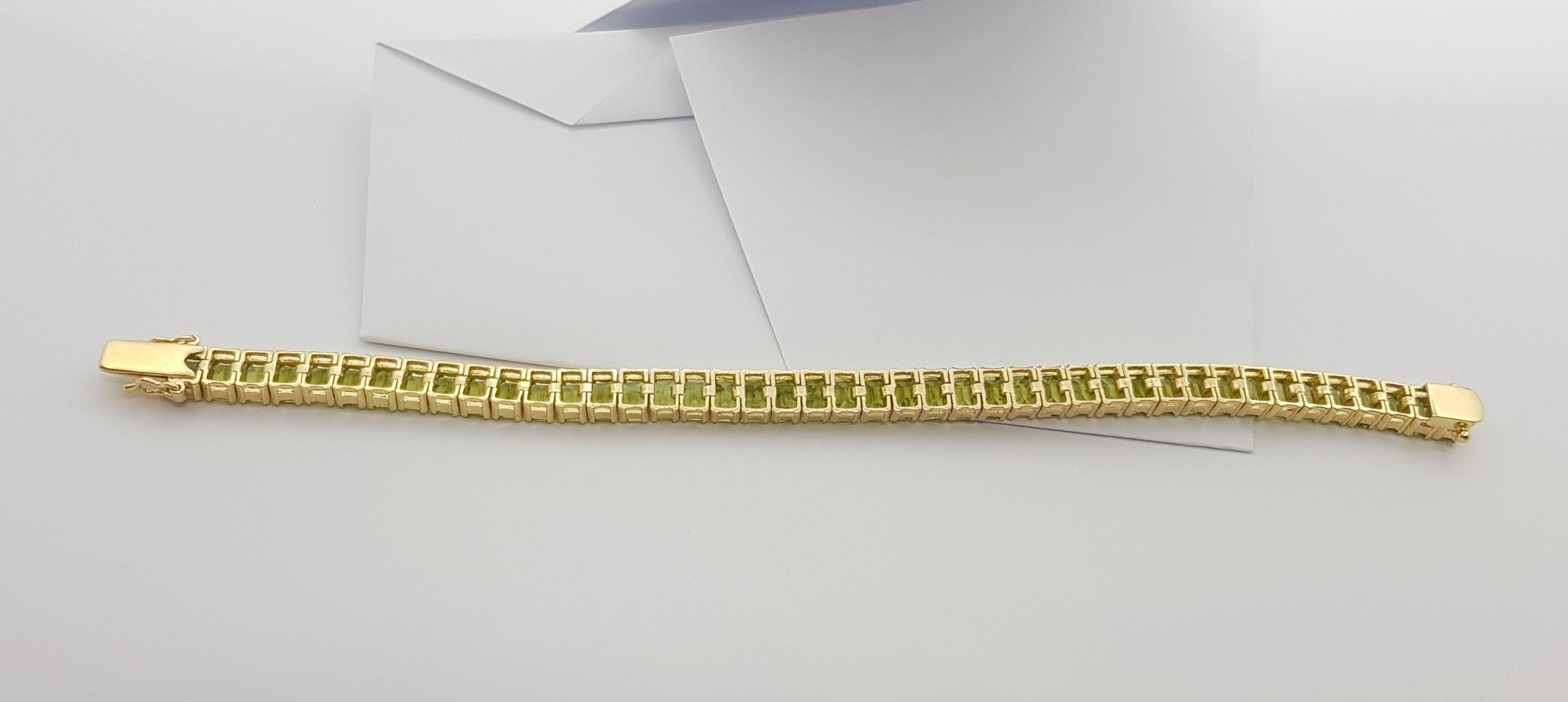 Bracelet en péridot serti dans des montures en or 14 carats en vente 8