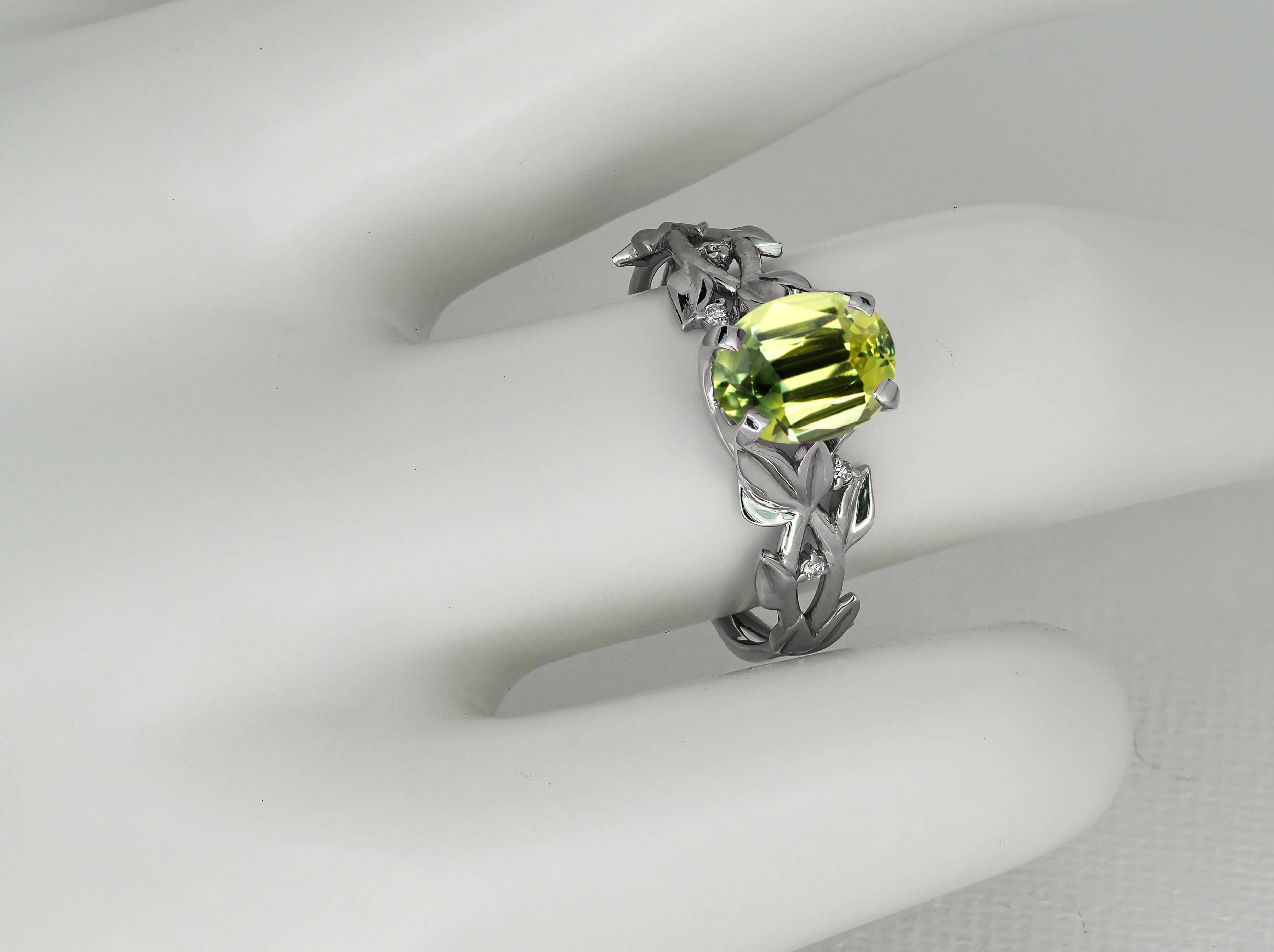 For Sale:  Peridot Cocktail 14k Gold Ring 2