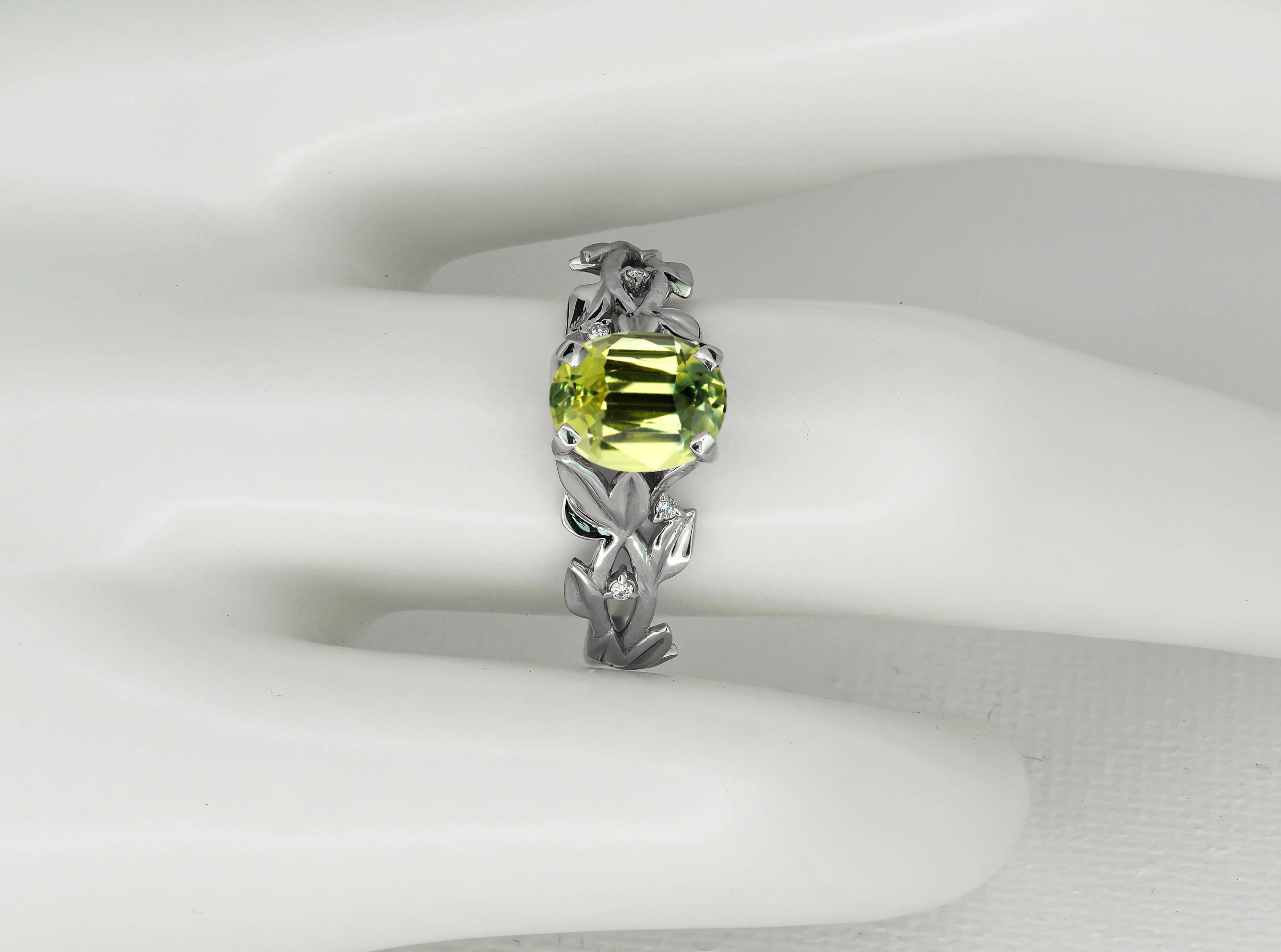 For Sale:  Peridot Cocktail 14k Gold Ring 3