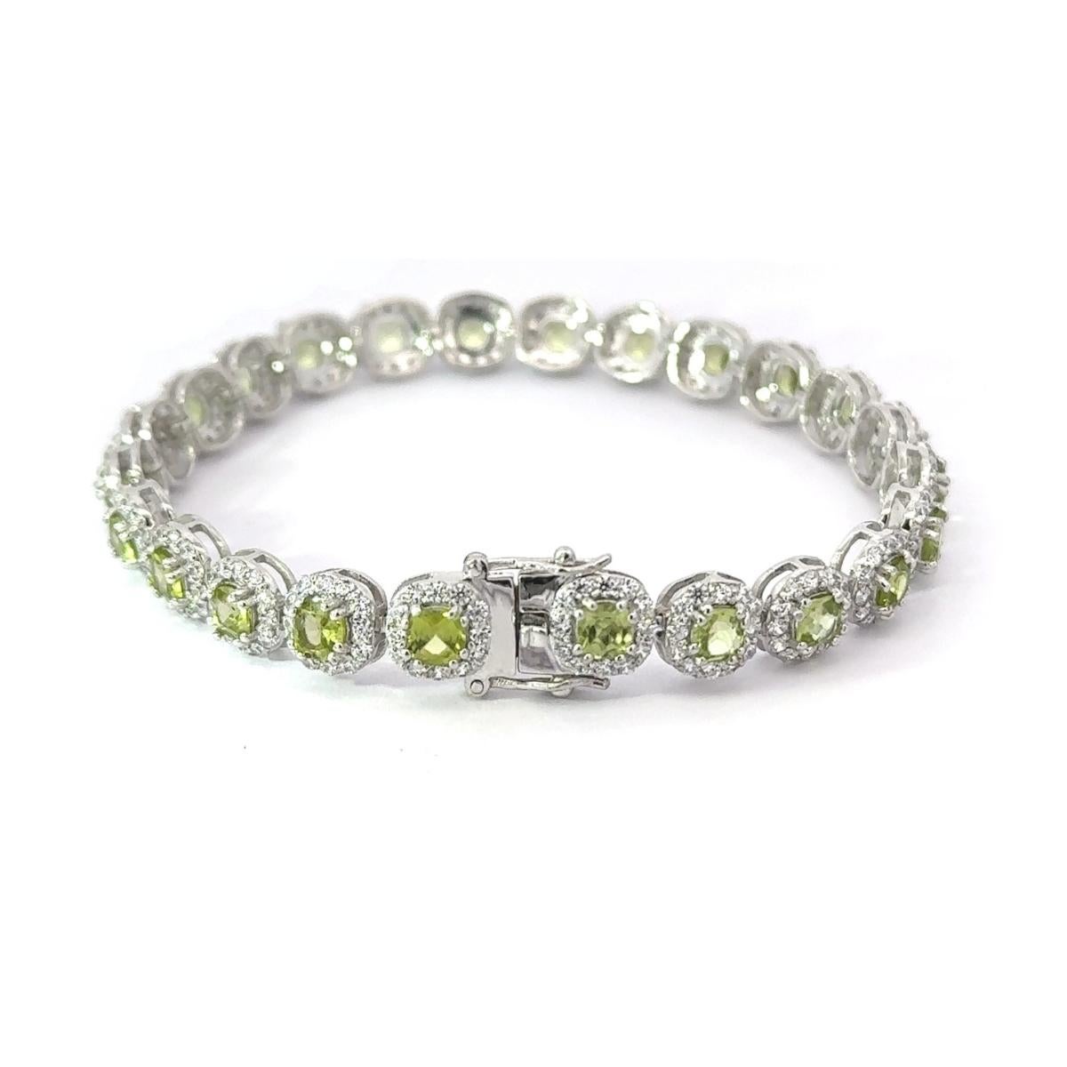 Art déco Peridot CZ Halo Tennis Bracelet pour femmes Pierre précieuse verte en argent pour maman en vente