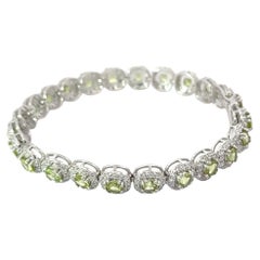 Peridot CZ Halo Tennis Bracelet pour femmes Pierre précieuse verte en argent pour maman