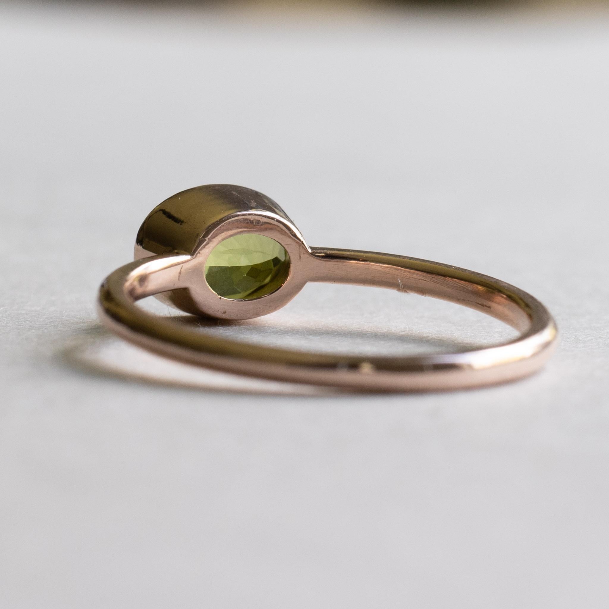 For Sale:  Peridot Diamond Engagement Set in 14 Karat Rose Gold Ring 5
