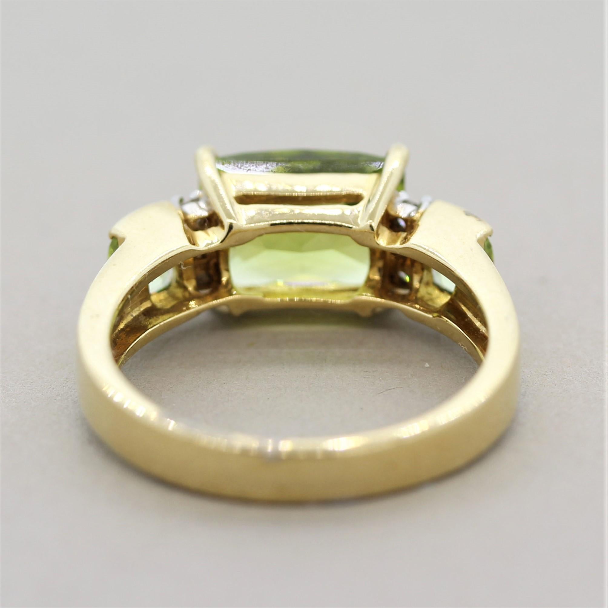 Women's Peridot Diamond Gold Ring